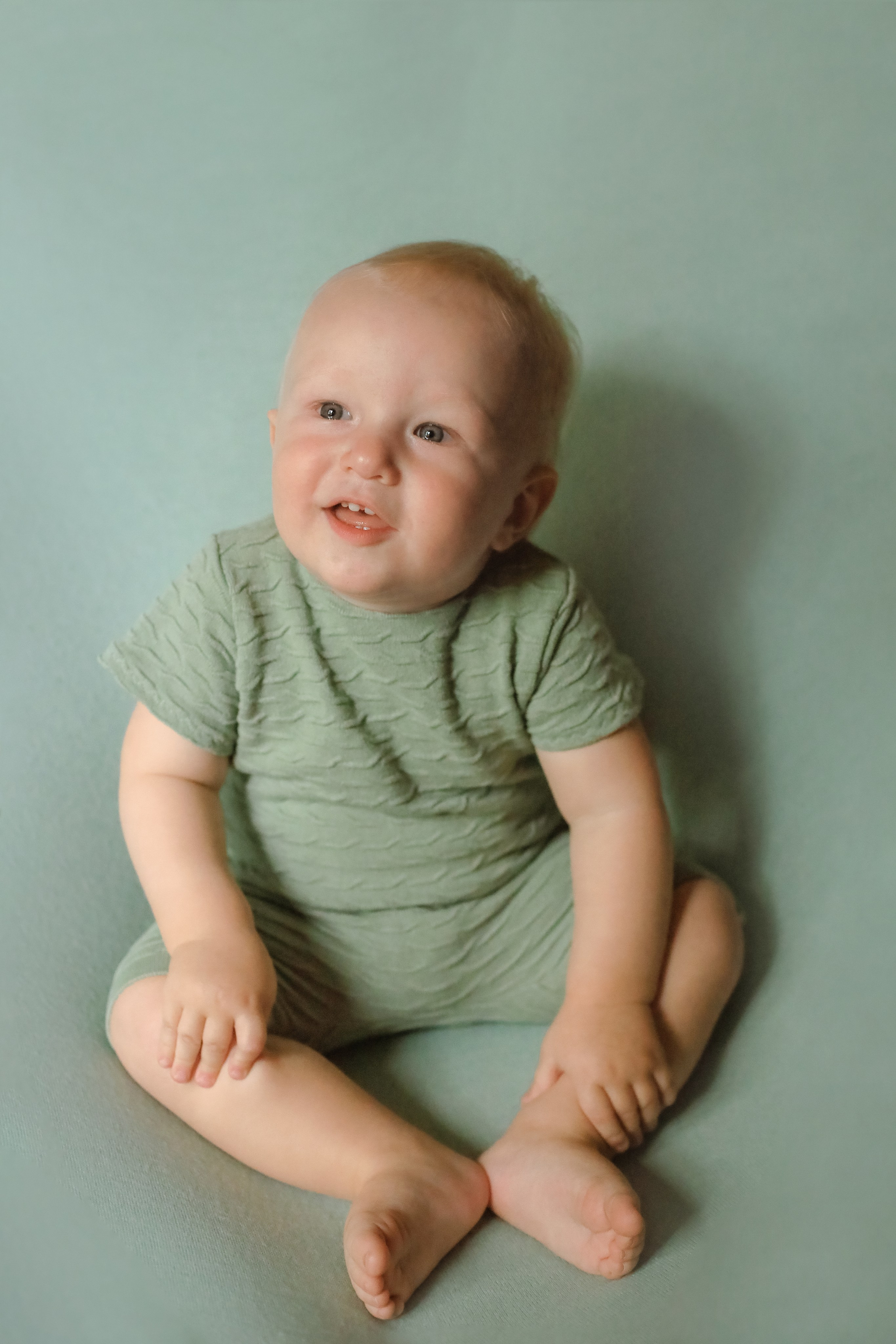 Ян Я РАСТУ. Семейный фотограф и фотограф новорожденных в Санкт-Петербурге Алина Фе