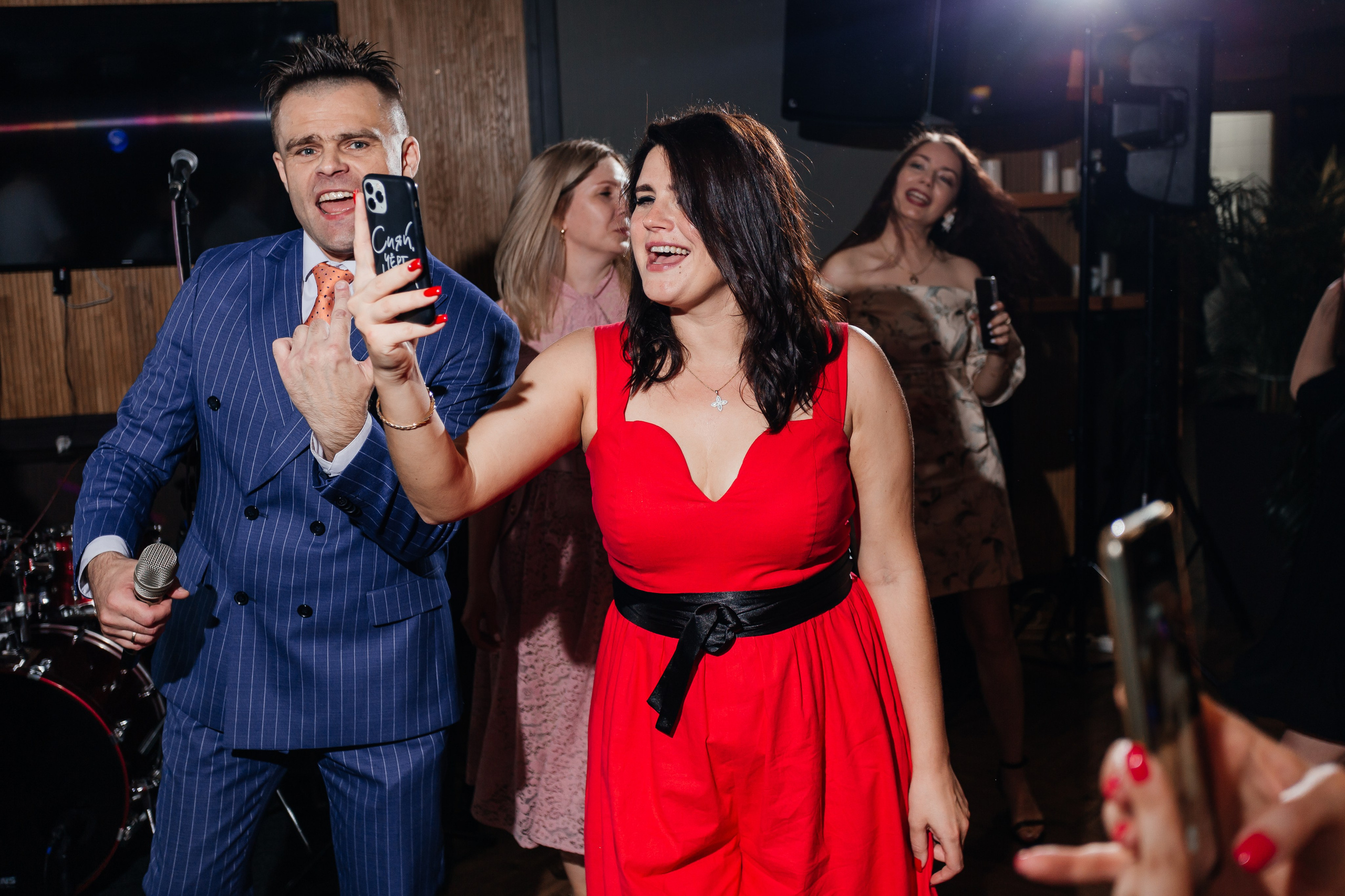 Выпускной 11 «А». Школа № 42. Свадебный фотограф в Краснодаре Николай Крауз