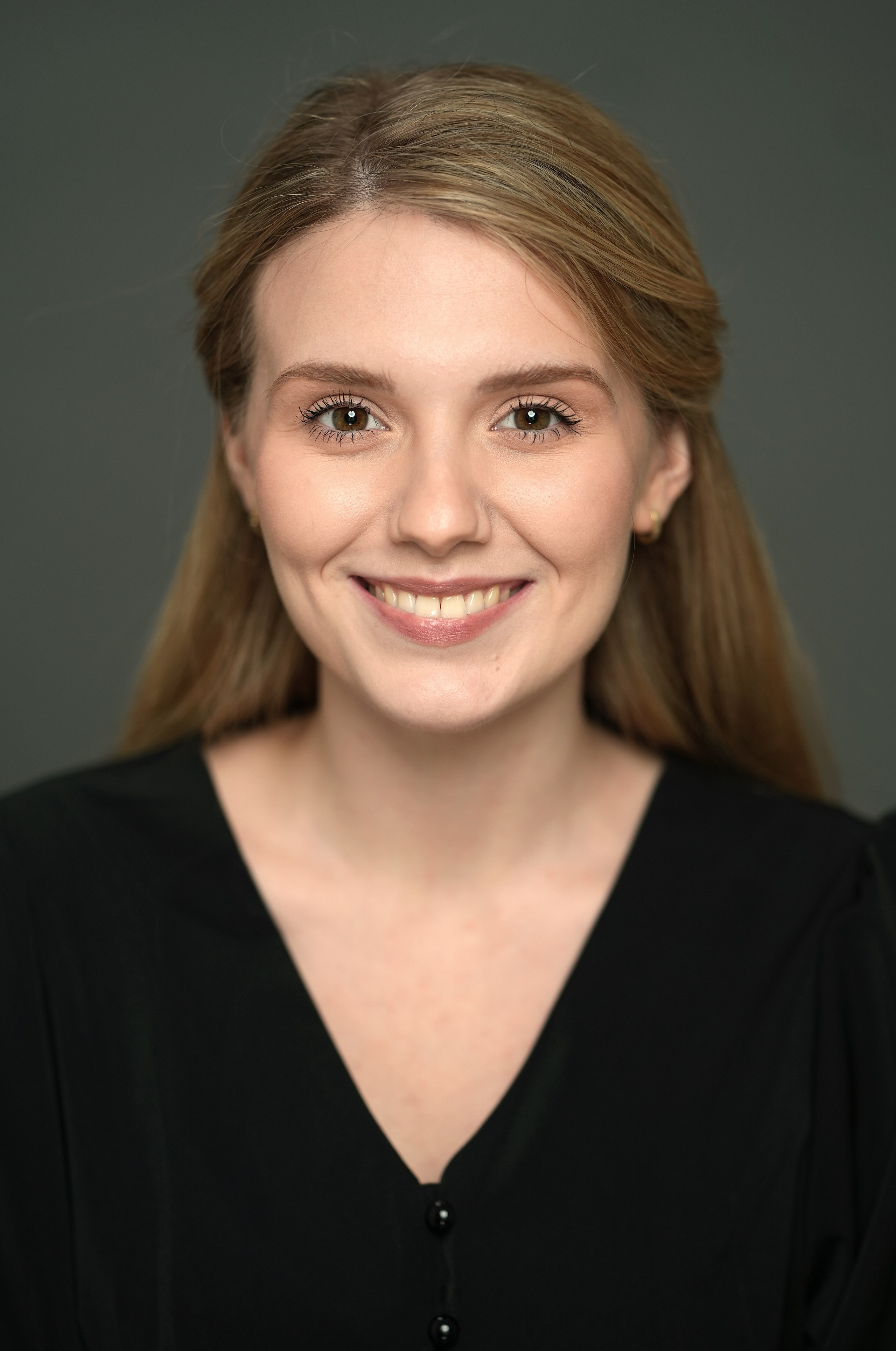 Анастасия Ровенских актерское портфолио. Портретная съемка в Москве, студийный фотограф Игорь Фомин