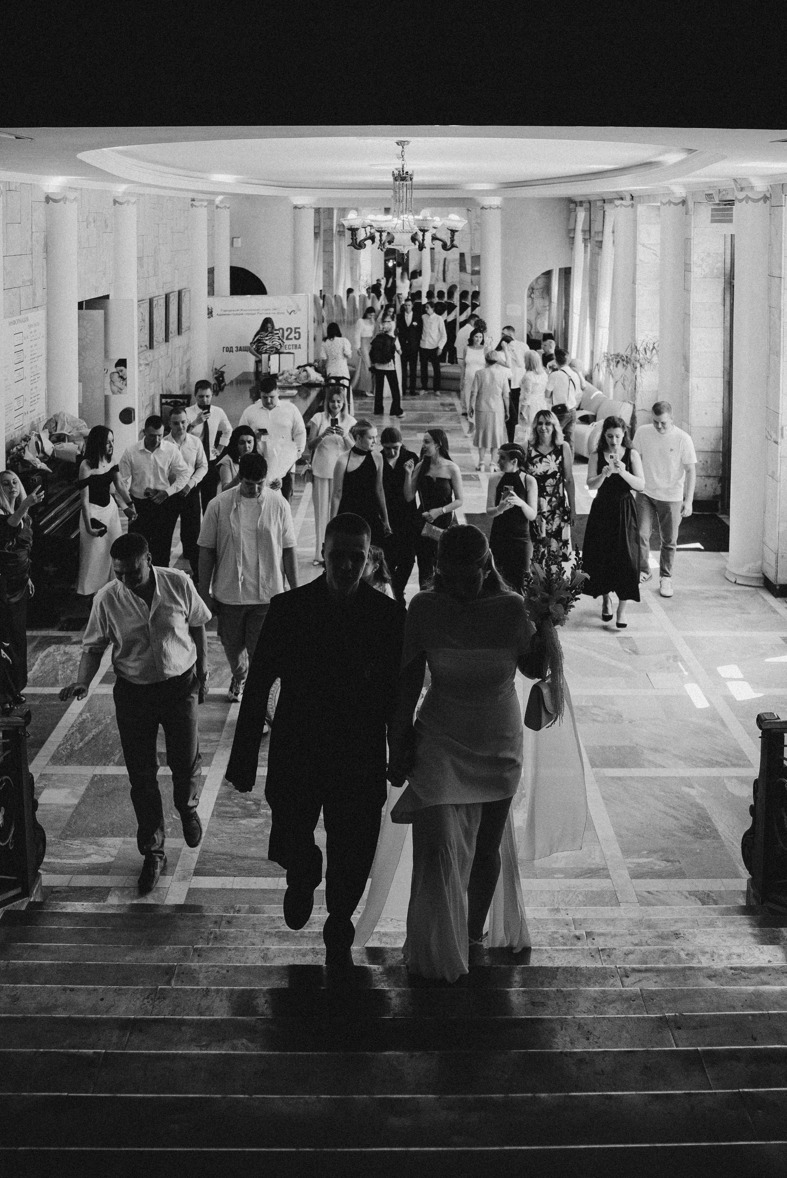 Свадебная прогулка и роспись в Кировском ЗАГСе