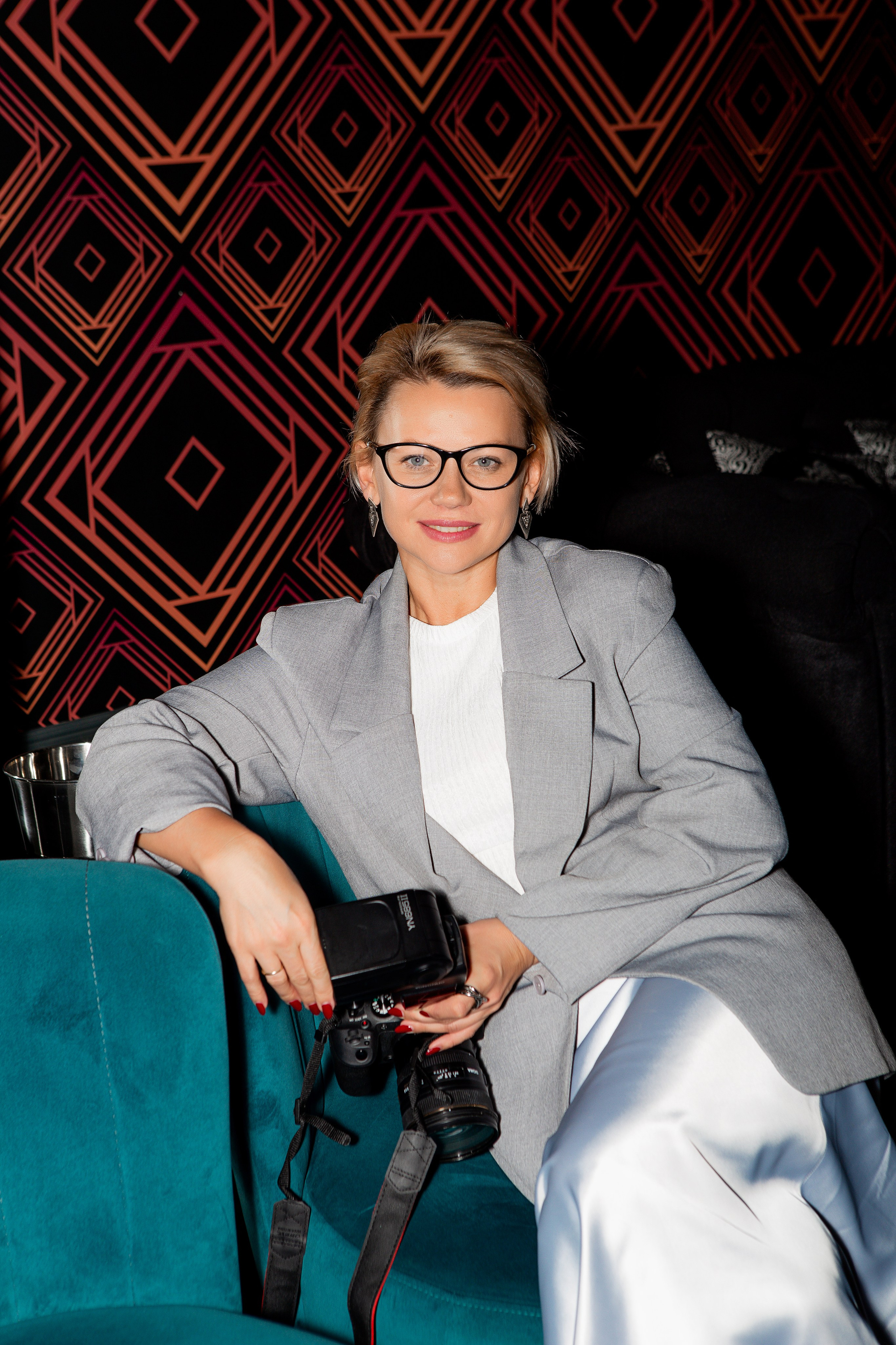 5 лет Женскому клубу. Контент фотограф, съемка для маркетплейсов, фуд съемка и репортажи в Новосибирске Ралия Галеева