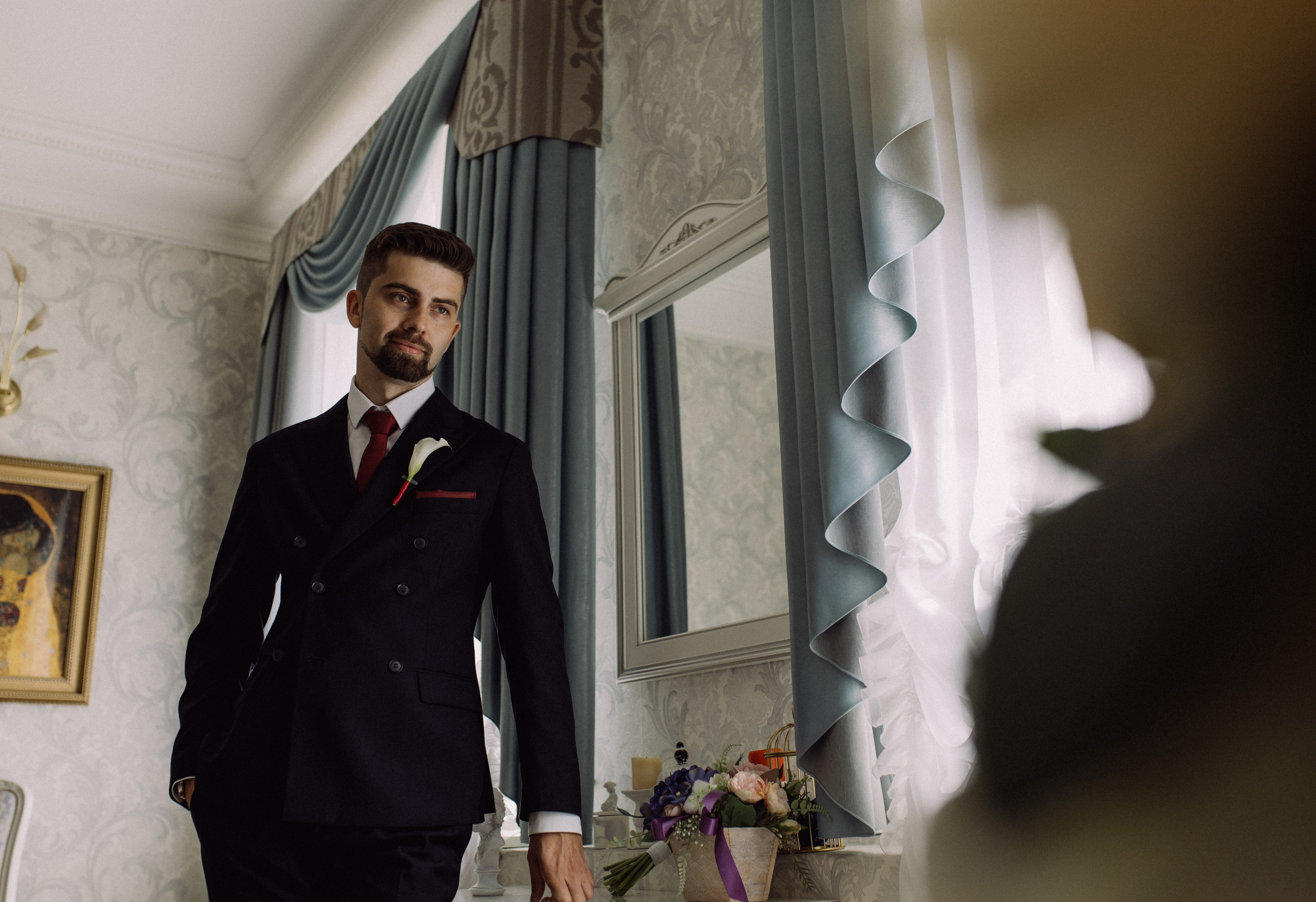 Прогулки во время свадебного банкета. Happiness is in the moments