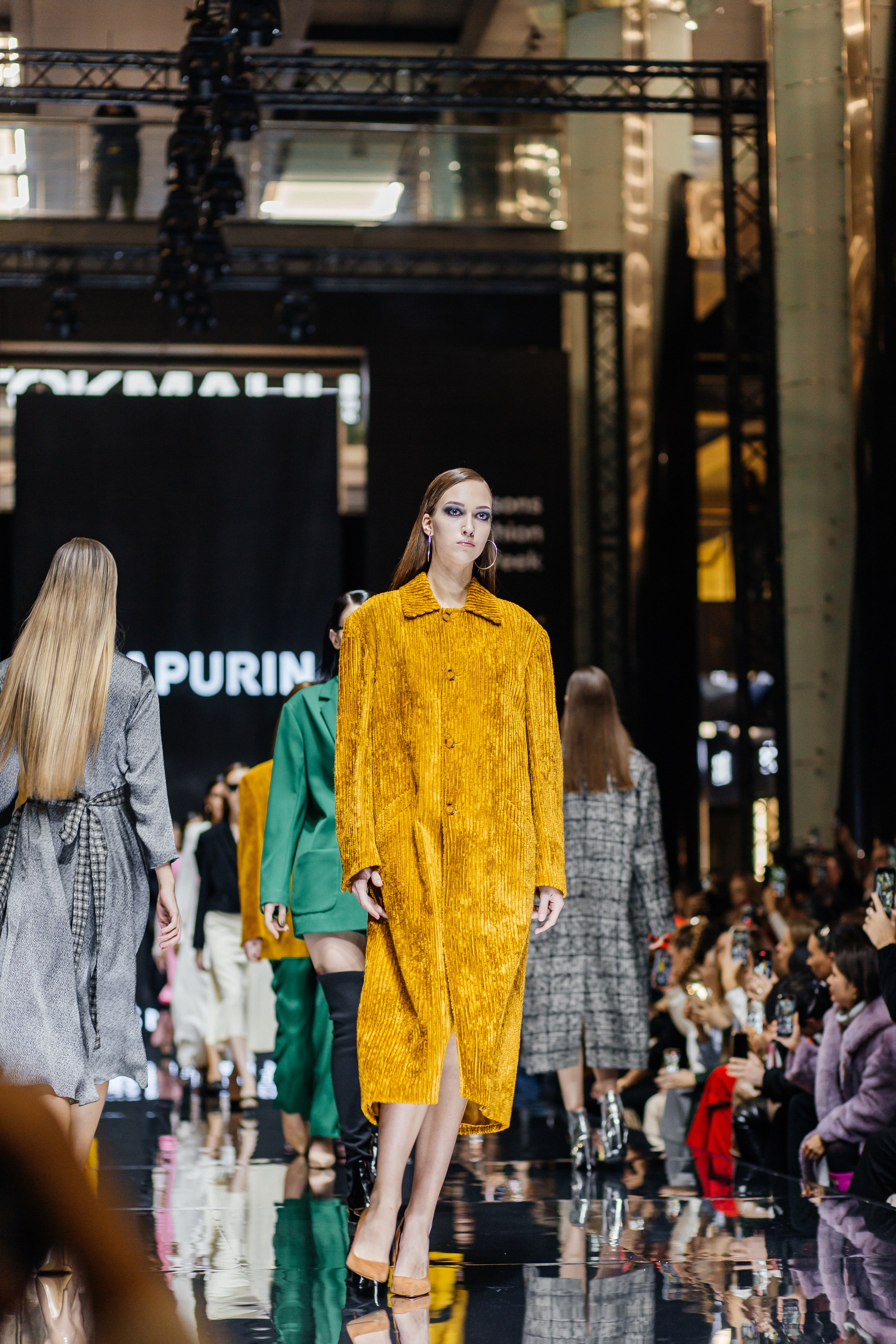 Репортажная съемка показа дизайнера Chapurin. Фотограф в Подольске — Мария Бучнева