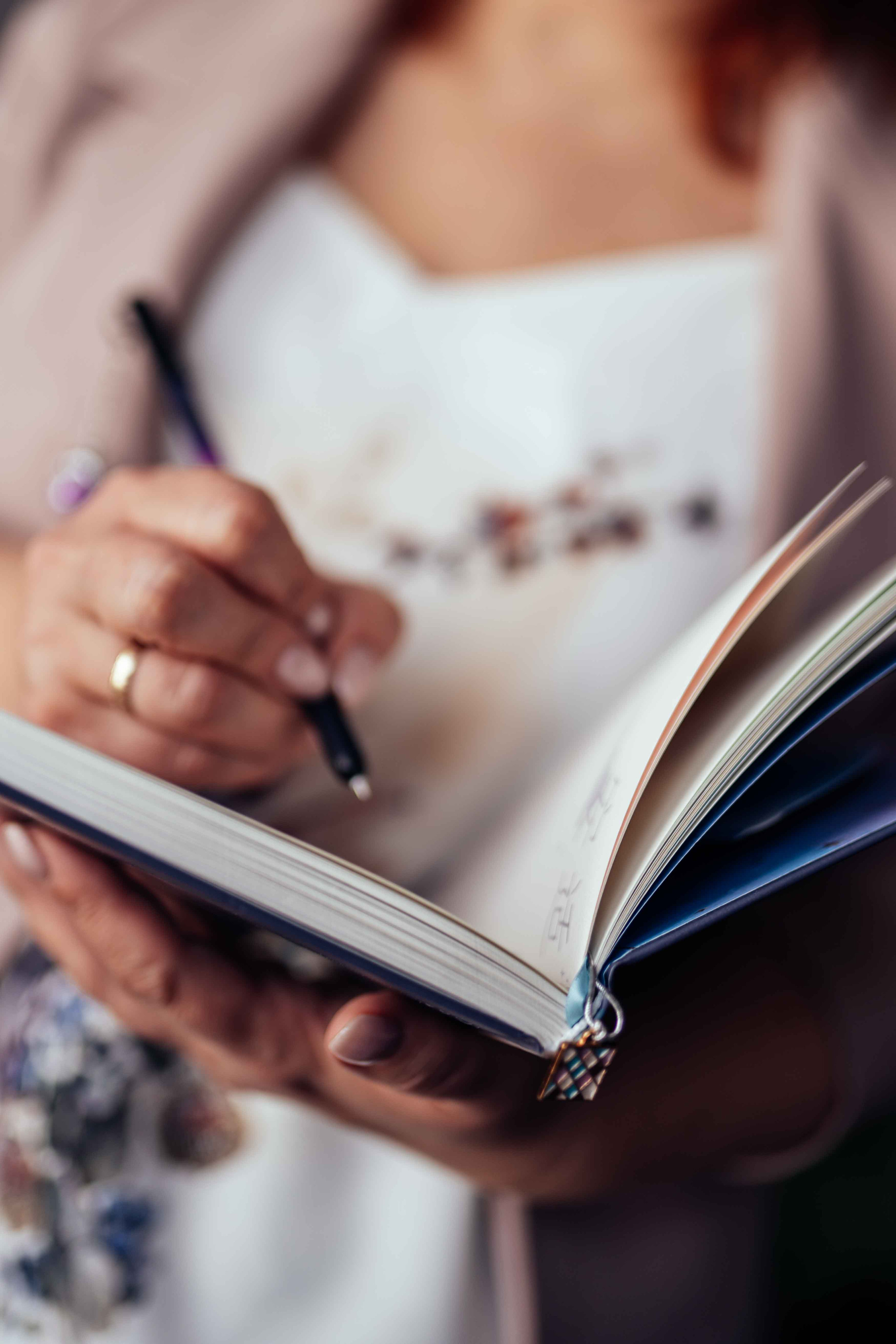 Цветочный магазин. Семейный и контент фотограф в Москве и Троицке Горелова Лизавета