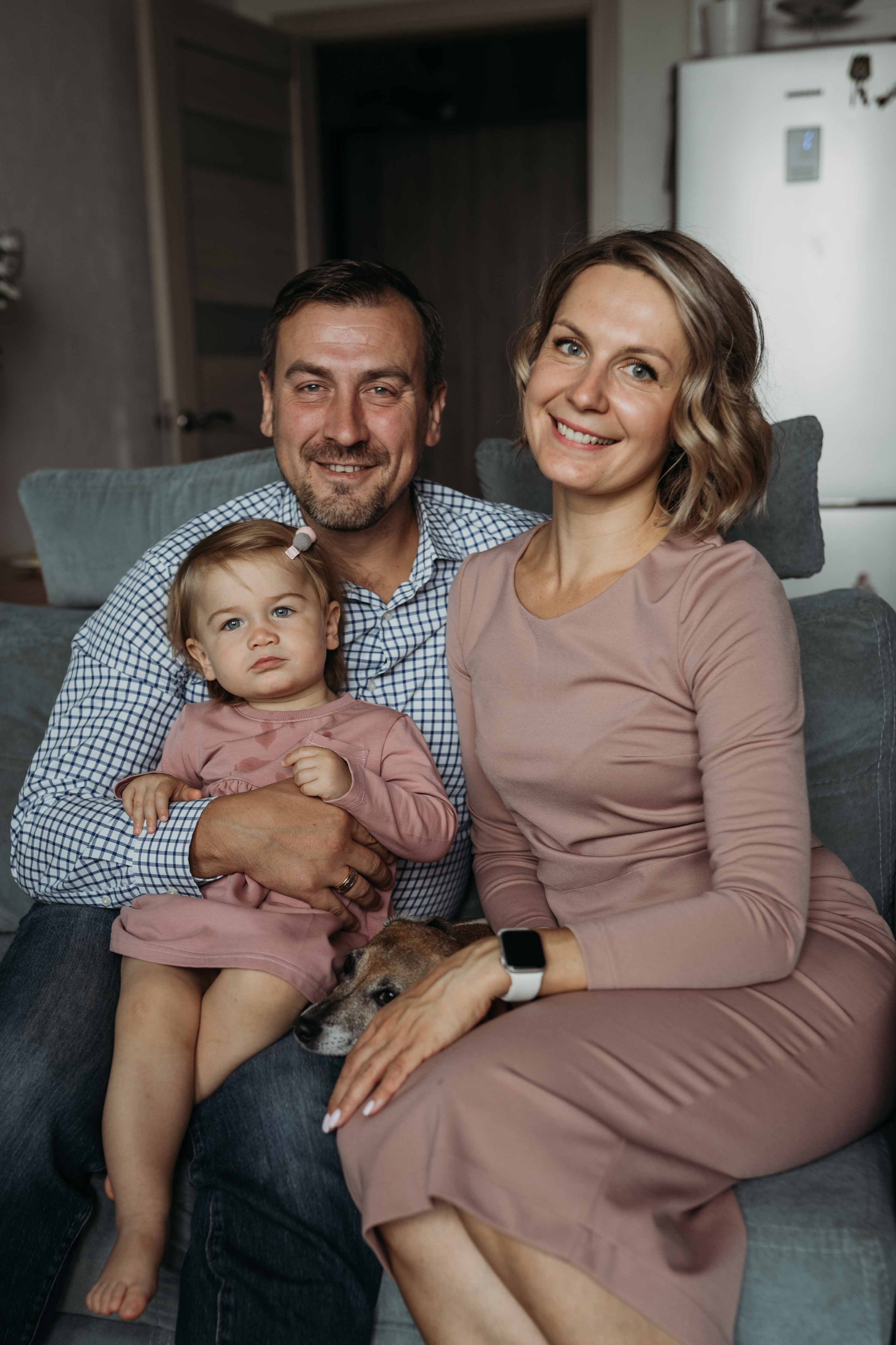 Катя, Илья и малышка Агата. Семейный и контент фотограф в Москве и Троицке Горелова Лизавета