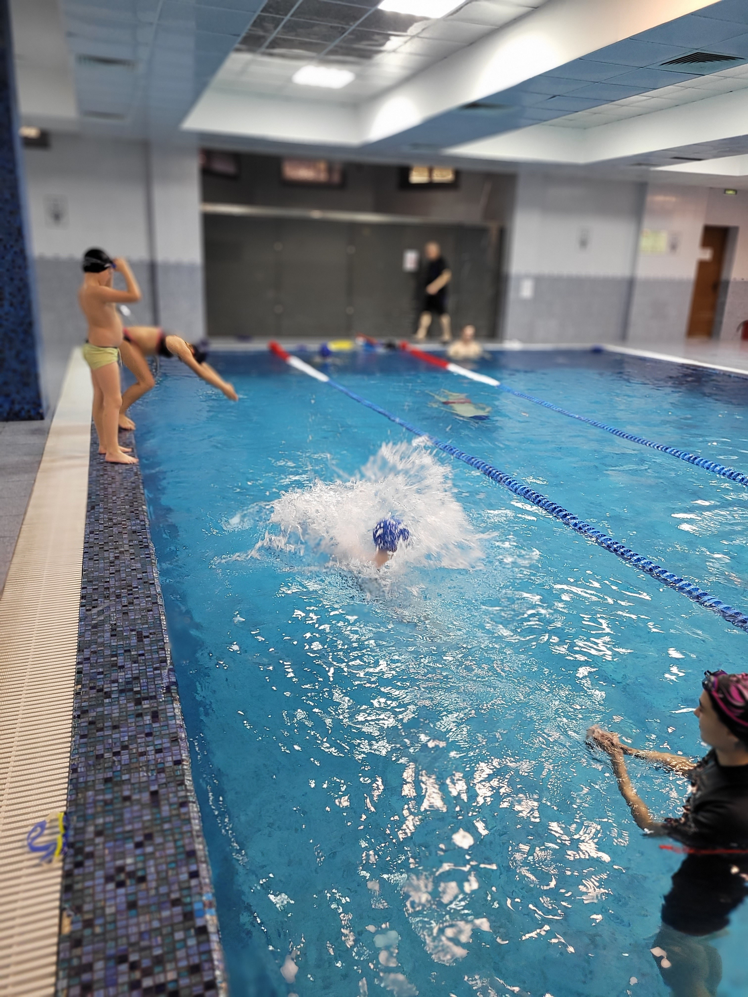 Детская школа плавания «Академия Старта» ASswim.ru в бассейне «Авшар-Клаб». ASswim.ru «Академия Старта» Детская школа плавания в Красногорске