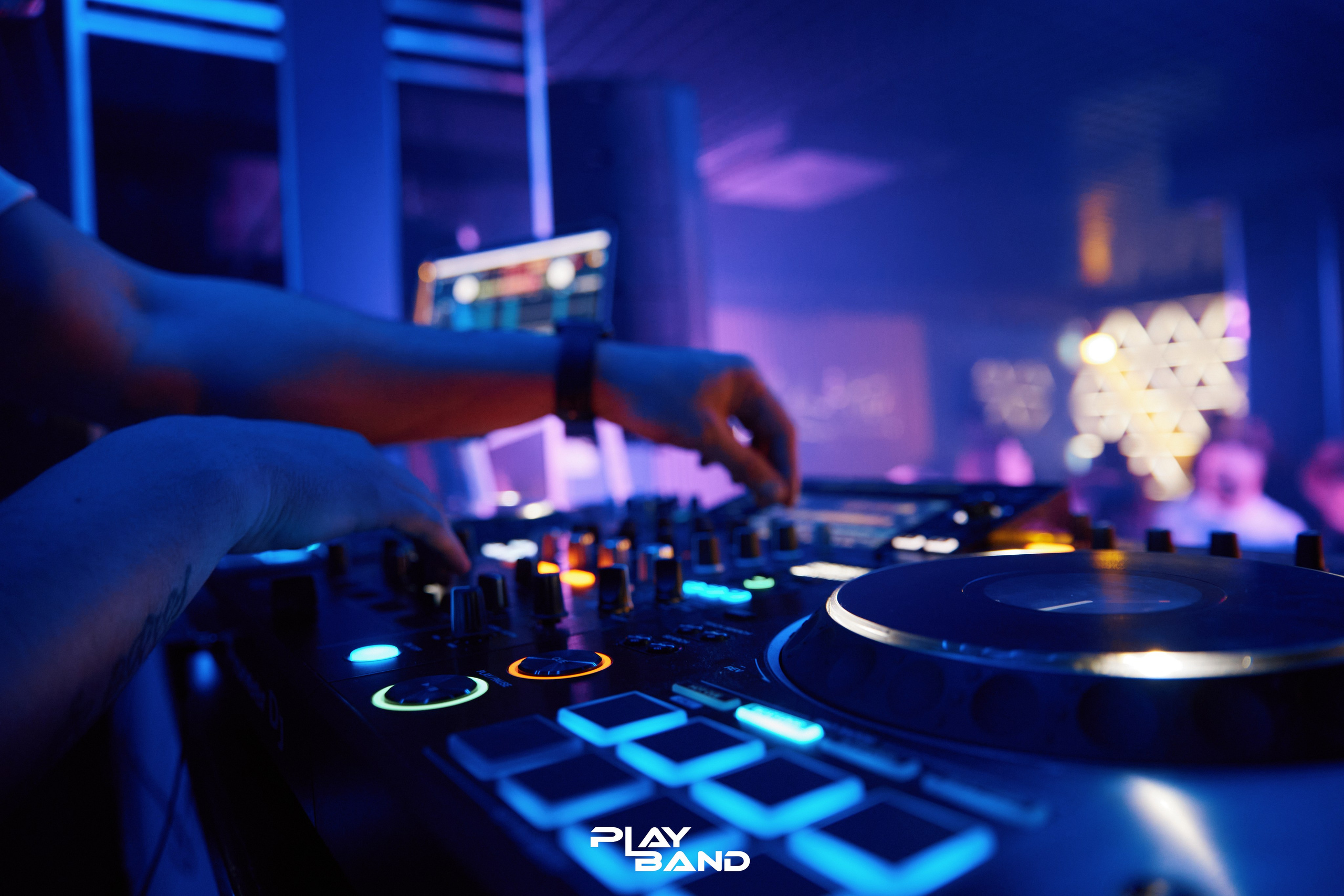 PLAY. Фотограф и видеограф в Кургане Леонид Корнильев