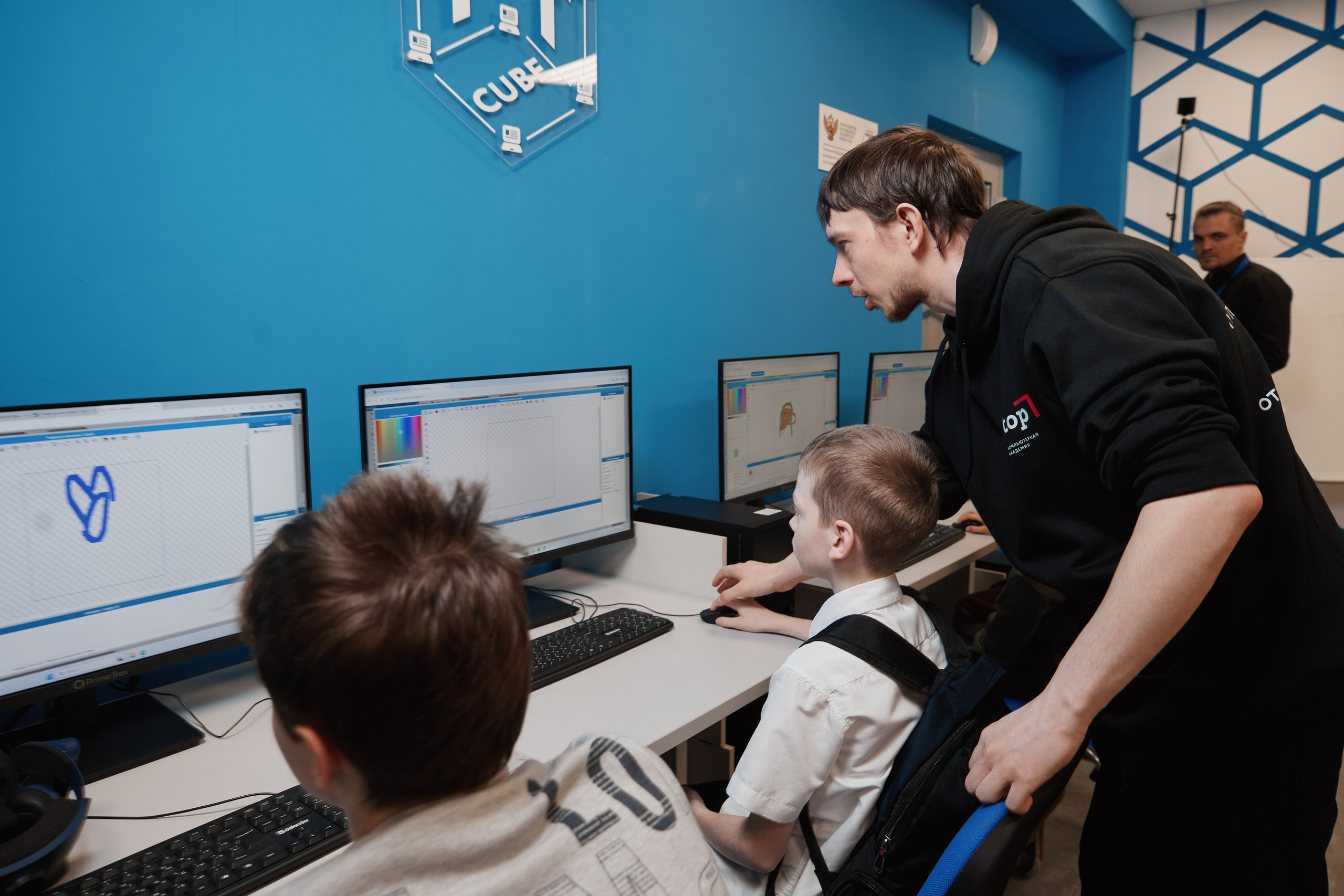 IT- Форум. Фотограф и видеограф в Кургане Леонид Корнильев