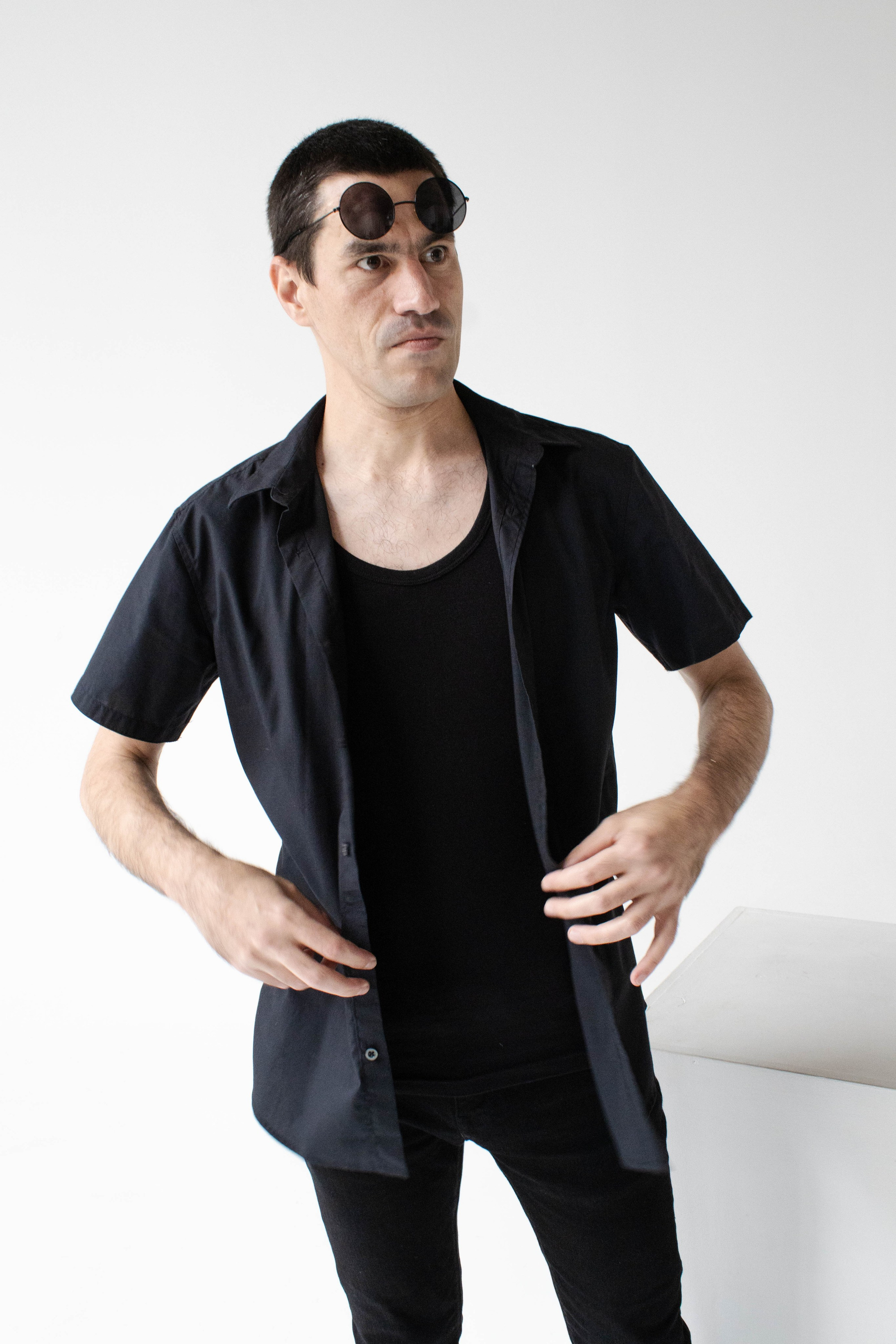 СТУДИЯ. Уличный фотограф Города N