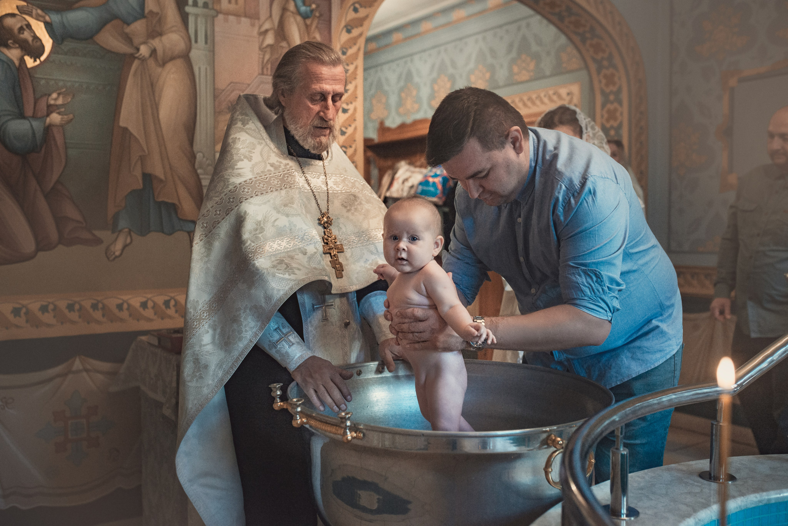 Крещение Екатерины в Троицком соборе Саратова. Фотограф на крещение в Саратове Марина Грушина