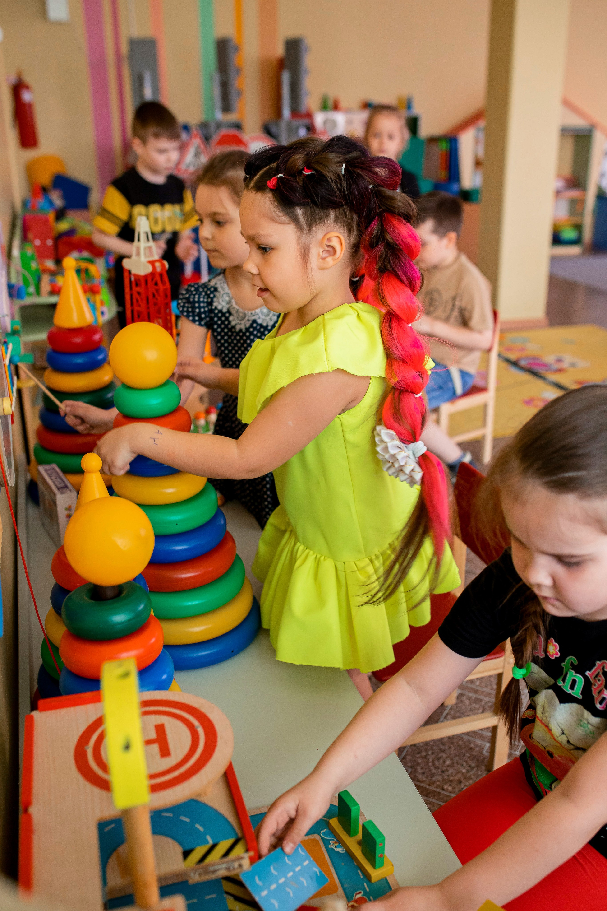 Выпускница Милена с группой. Семейный и детский фотограф город Тында Дарья