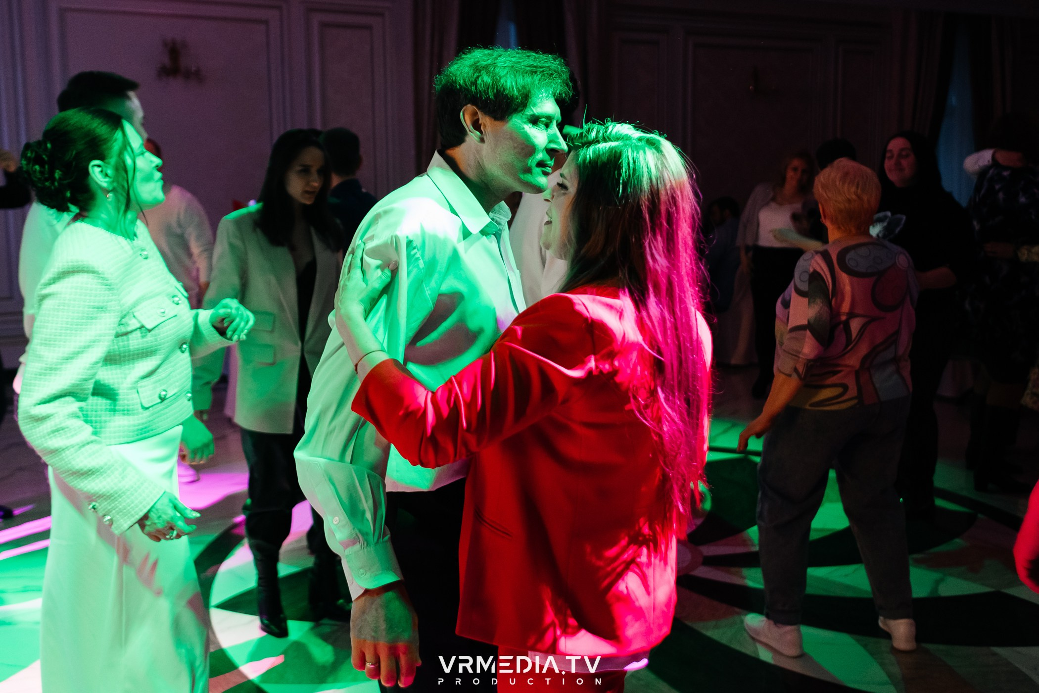 Выходные в ресторане «Лазурный берег»