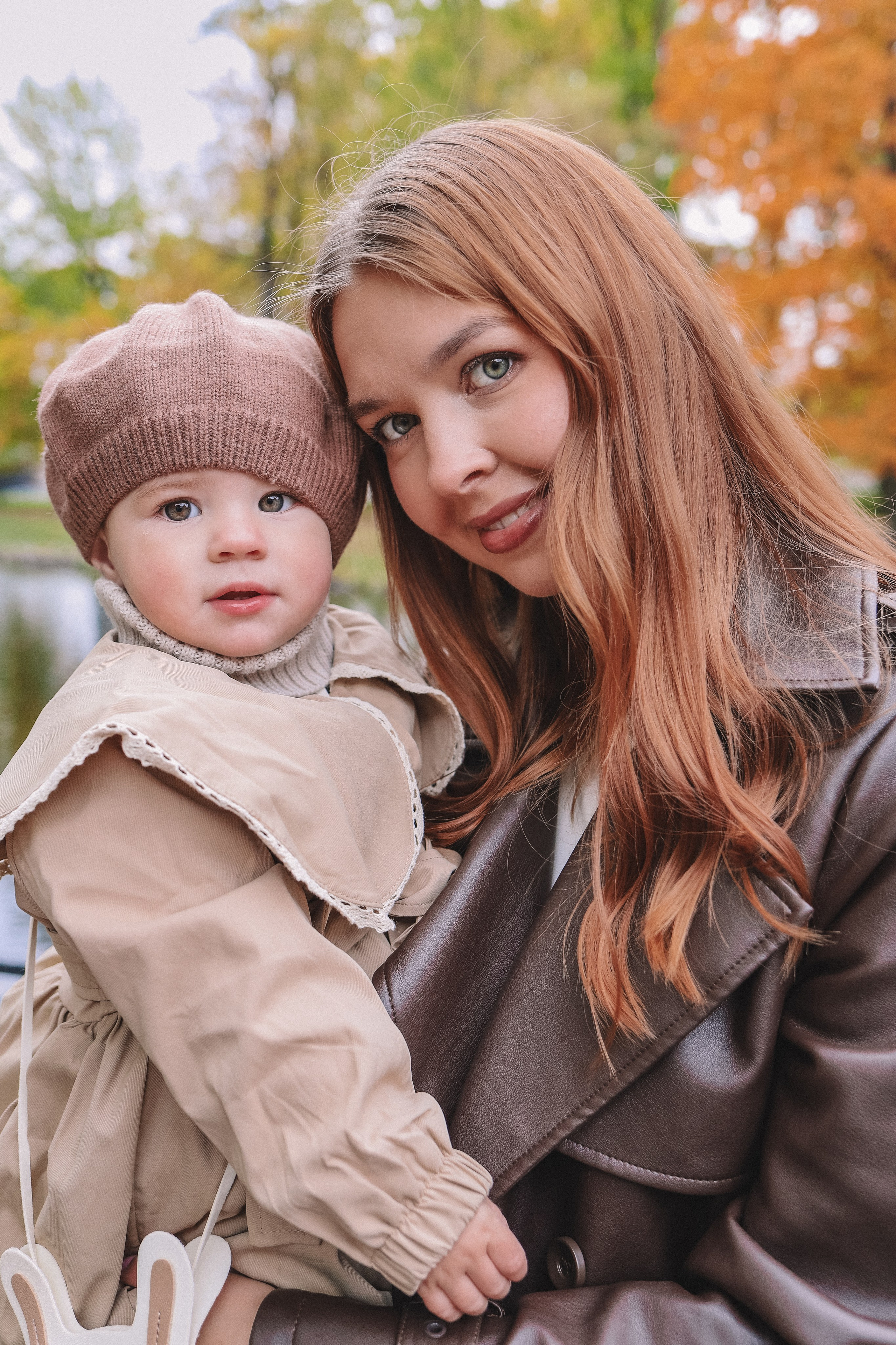Мамы с дочками в осеннем парке. Фотограф Олеся Беляева | Санкт-Петербург и Ленобласть