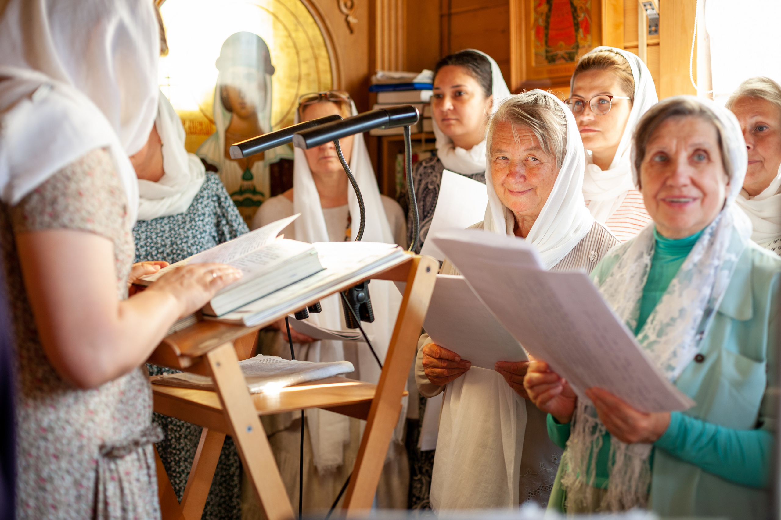 Венчание, стиль «Agfa CT Precisa 100». Фотограф на крещение/венчание