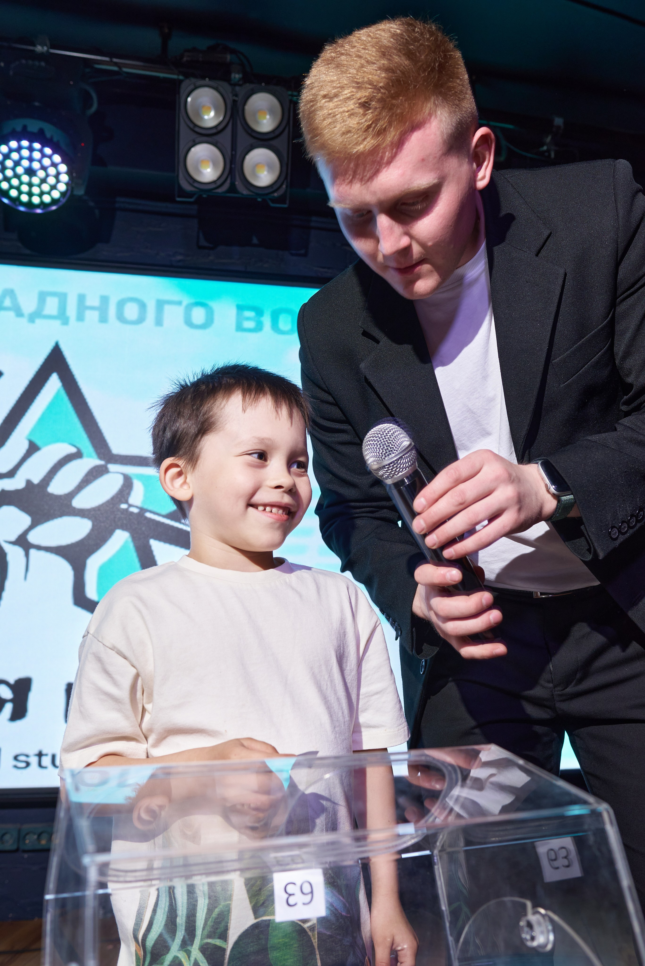 Отчетный концерт студии эстрадного вокала ВРЕМЯ ПЕТЬ. Photographer Bangkok — Pattaya | фотограф Бангкок — Паттайа