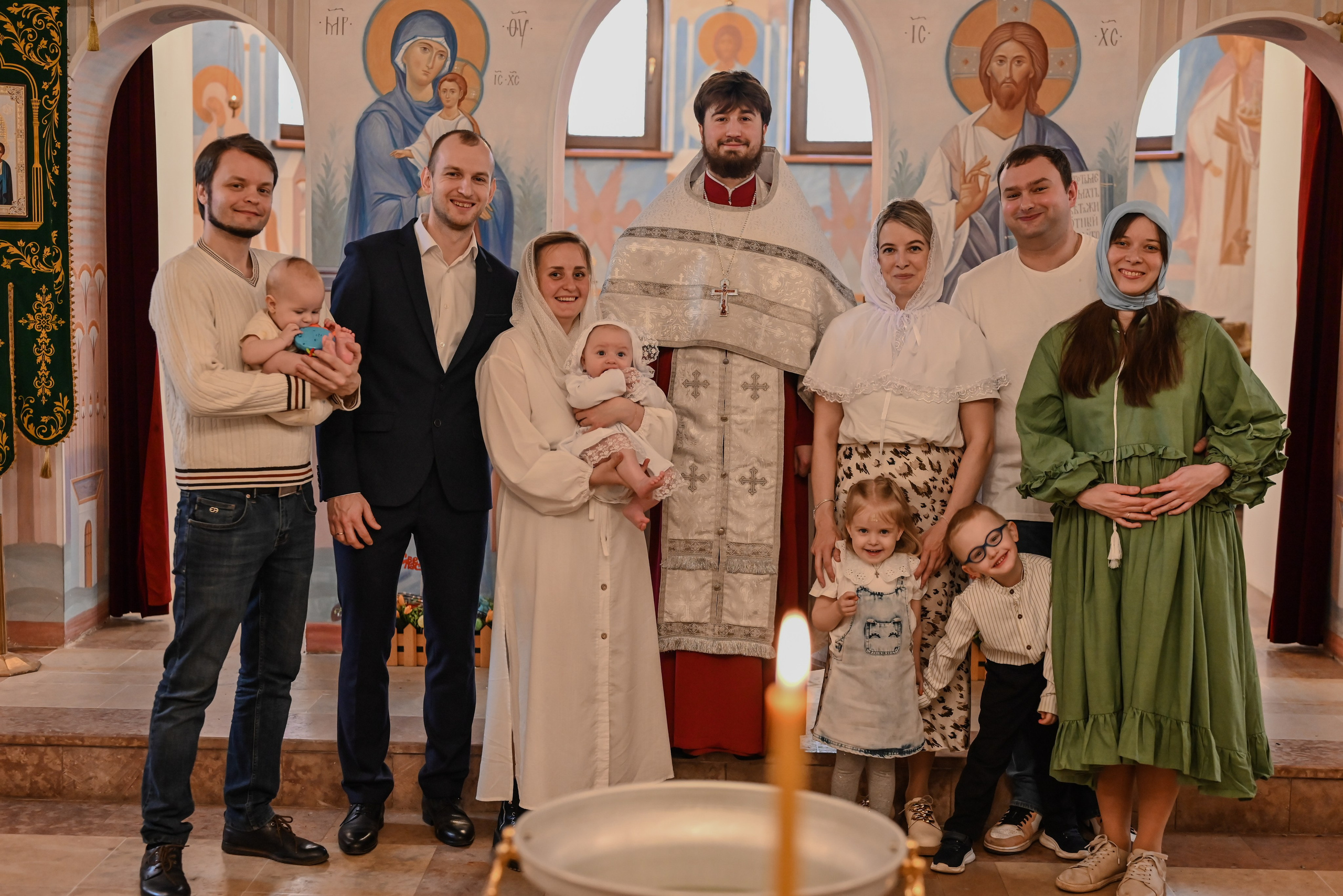 Храм Двенадцати Апостолов. Семейный и детский фотограф Москва