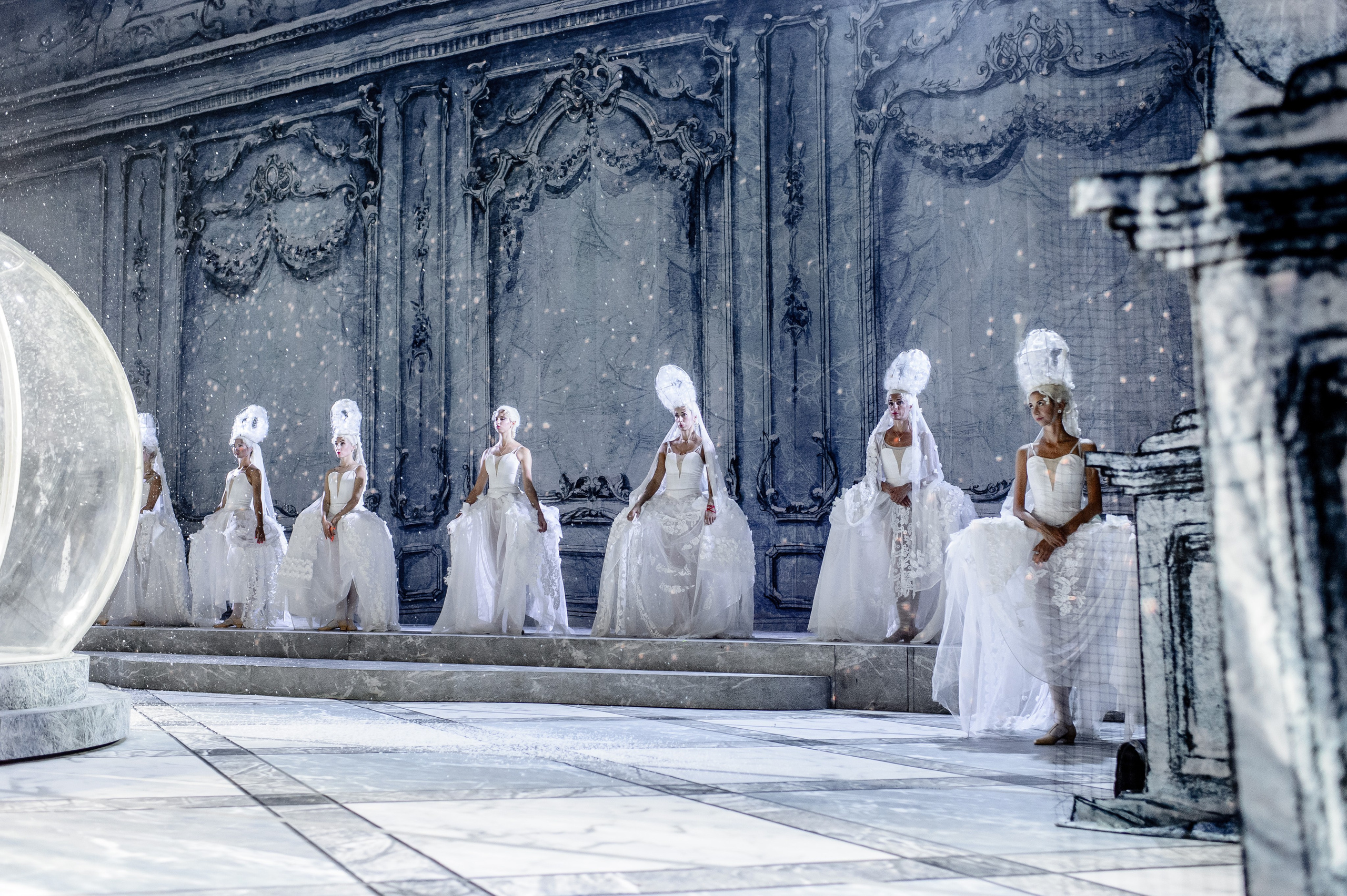 Balley. Moscow Kremlin. Bakcstage. Wedding and Destination photographer Rustam Kalimullin