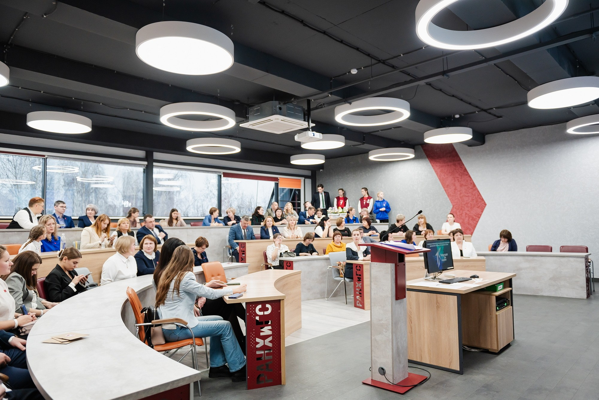 Краевая премия регионального отделения Движения Первых. Свадебный и репортажный фотограф Никита Сницарев в Барнауле