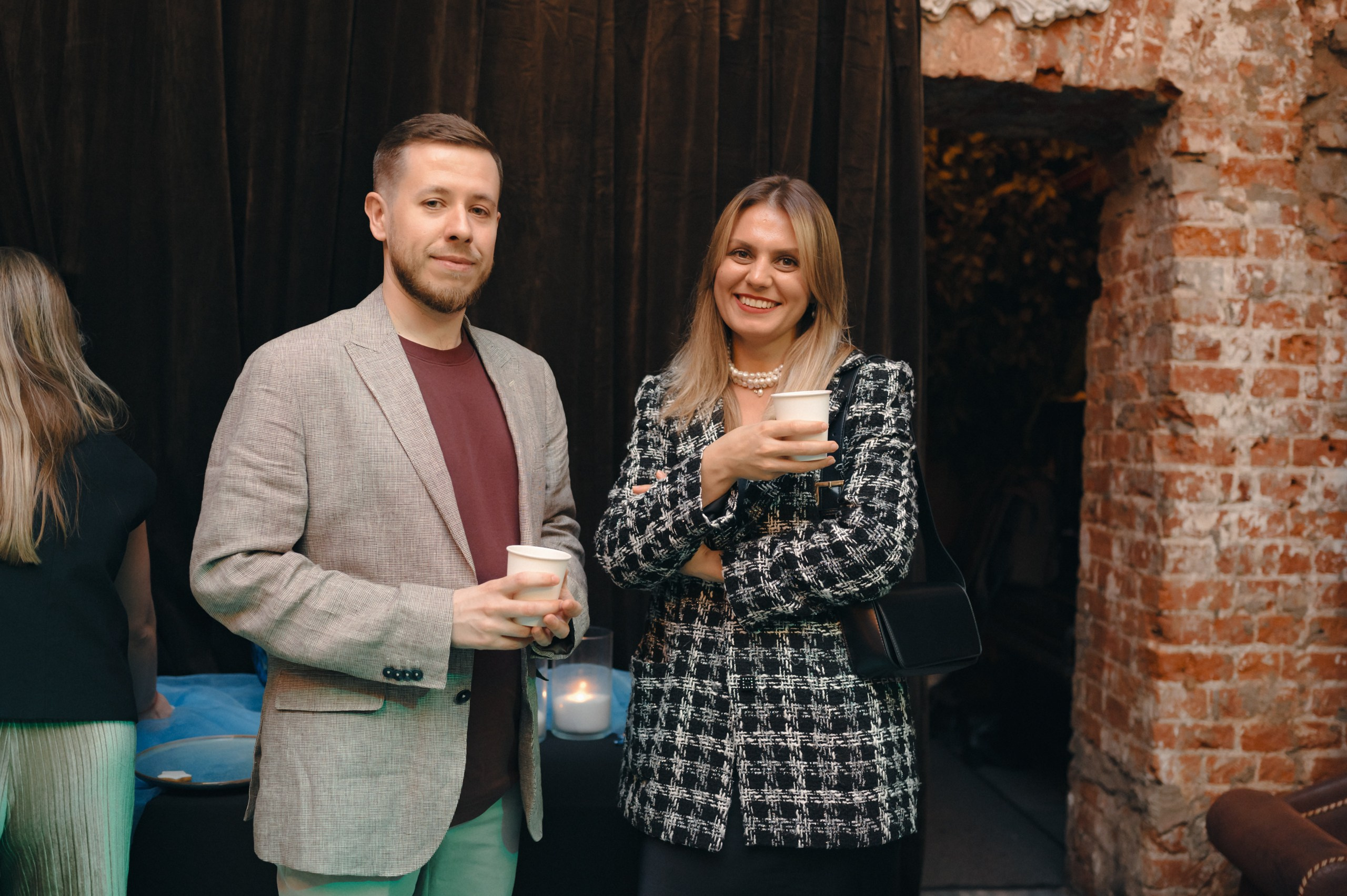 Корпоративы (сборник). Komonev