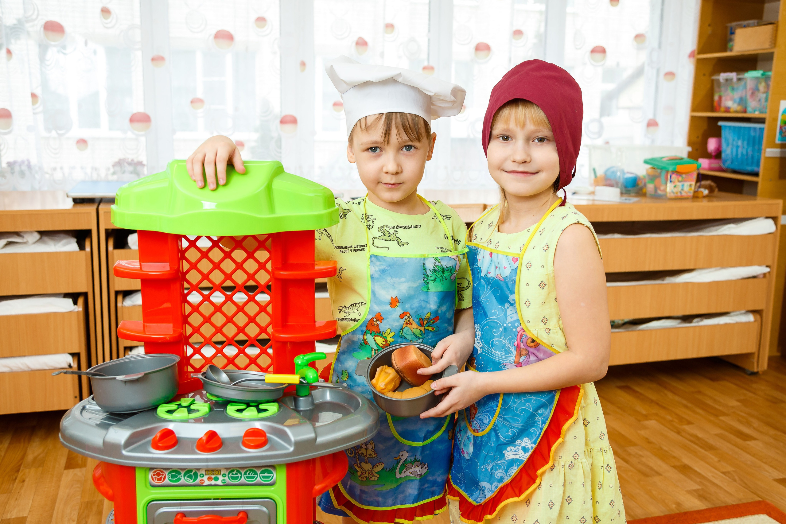 В детском саду. ВЫПУСКНЫЕ АЛЬБОМЫ | Йошкар-Ола | Детский сад, школа