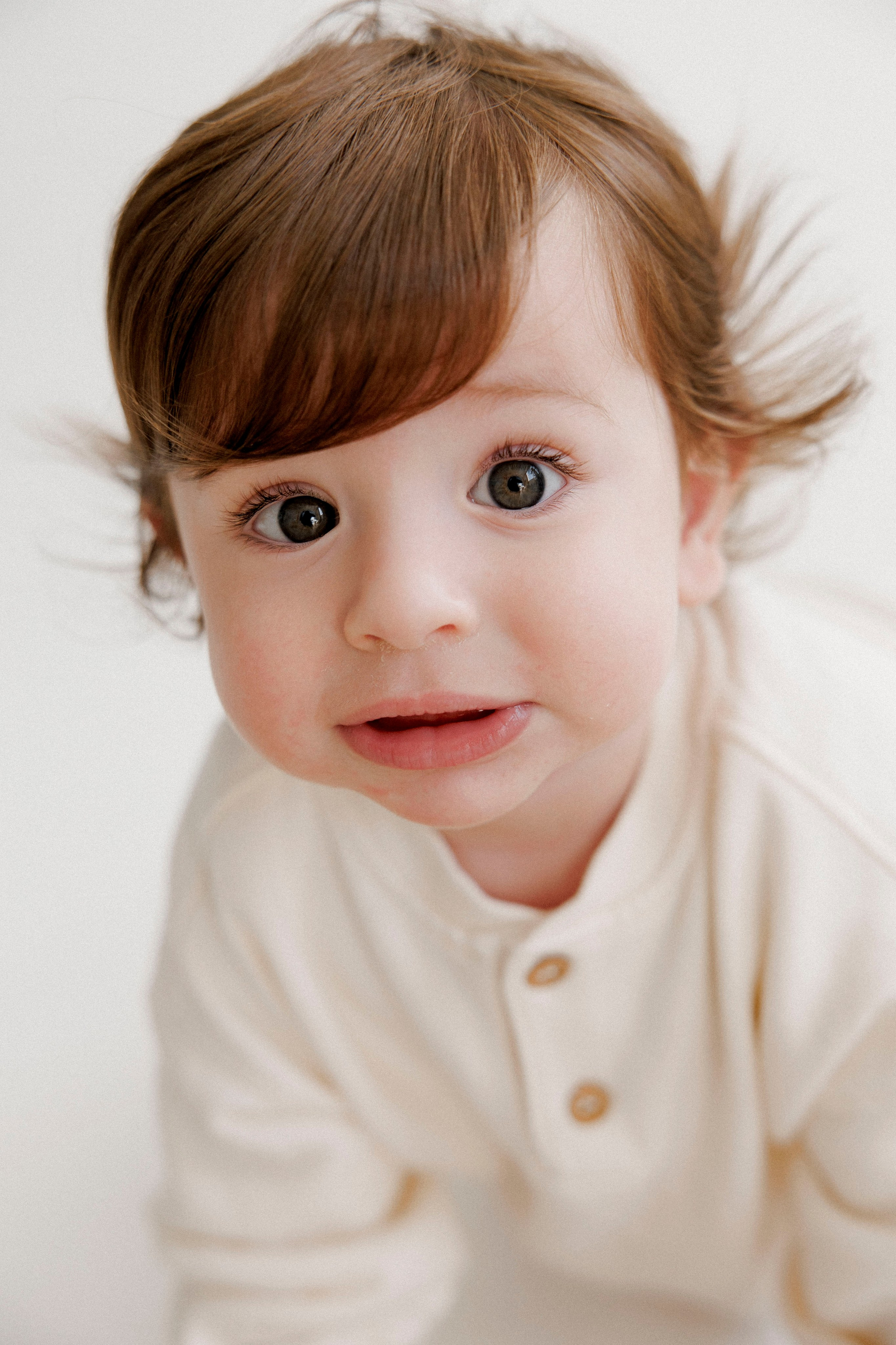 One year inside the White studio. Wedding and family photographer