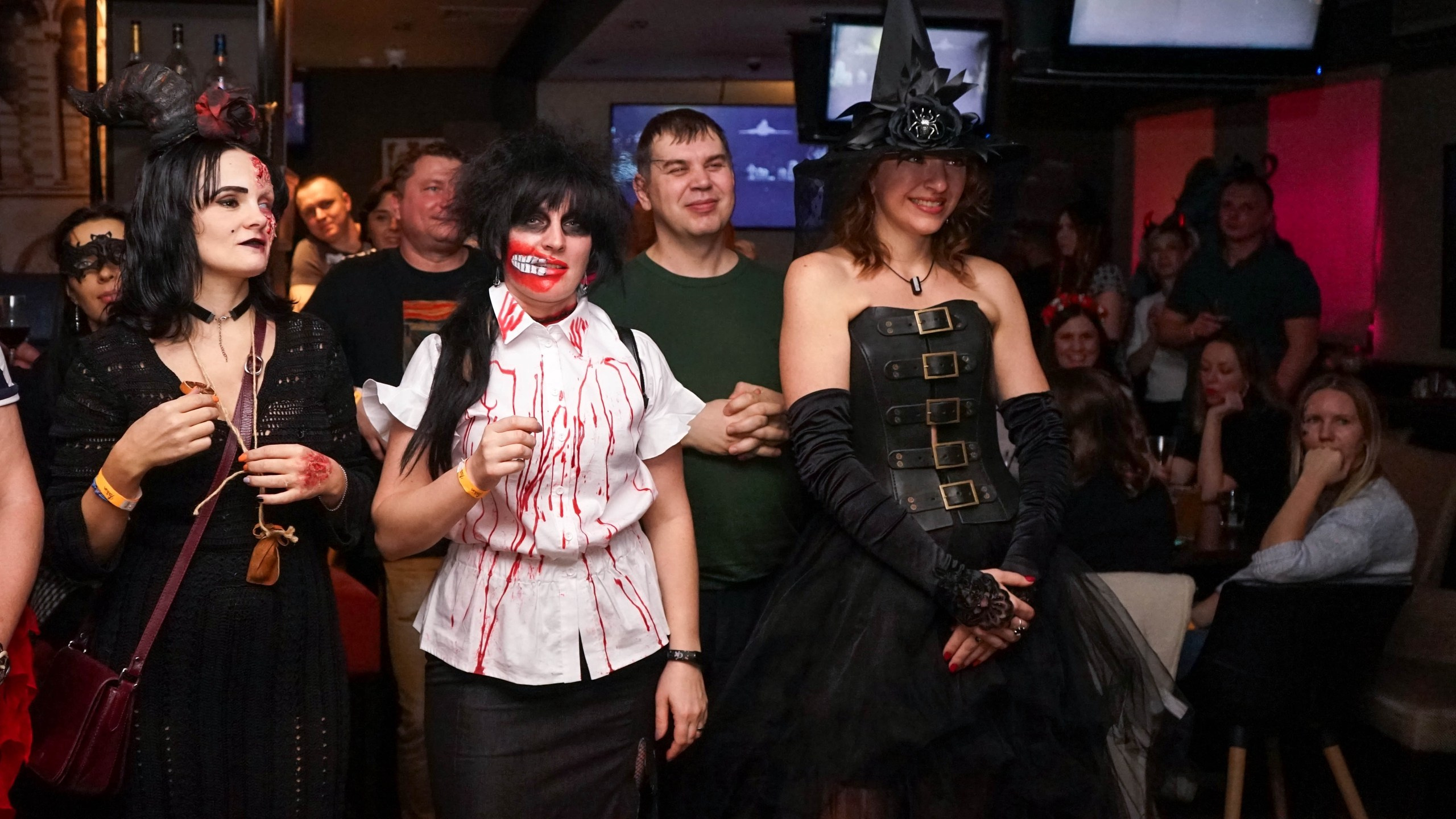 Фандец. Хеллоуиновская клубная вечеринка | 13.11.21. Галерея Фантим