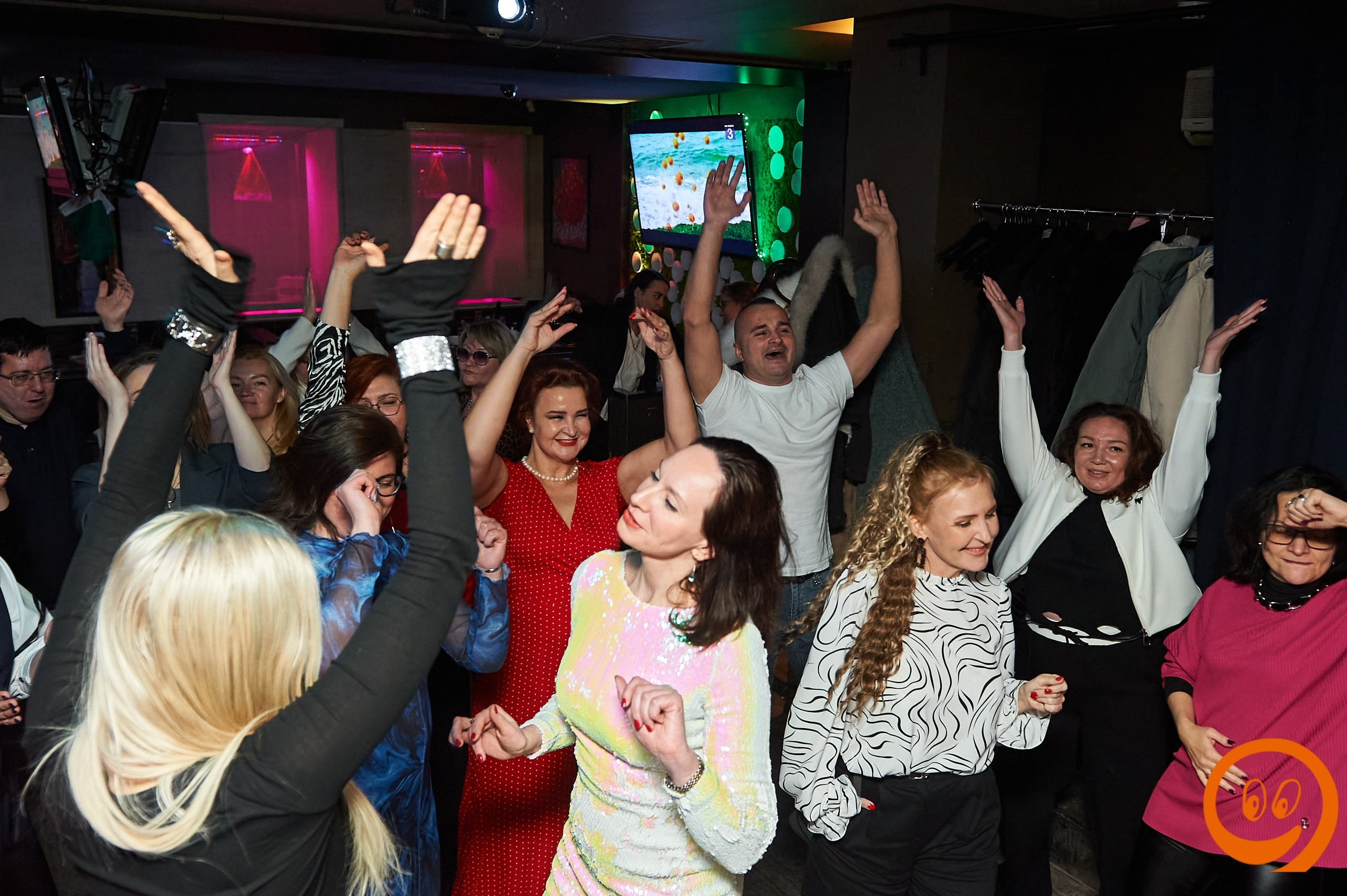 Поющие в ночи. Караоке-вечеринка | 06.01.25. Галерея Фантим