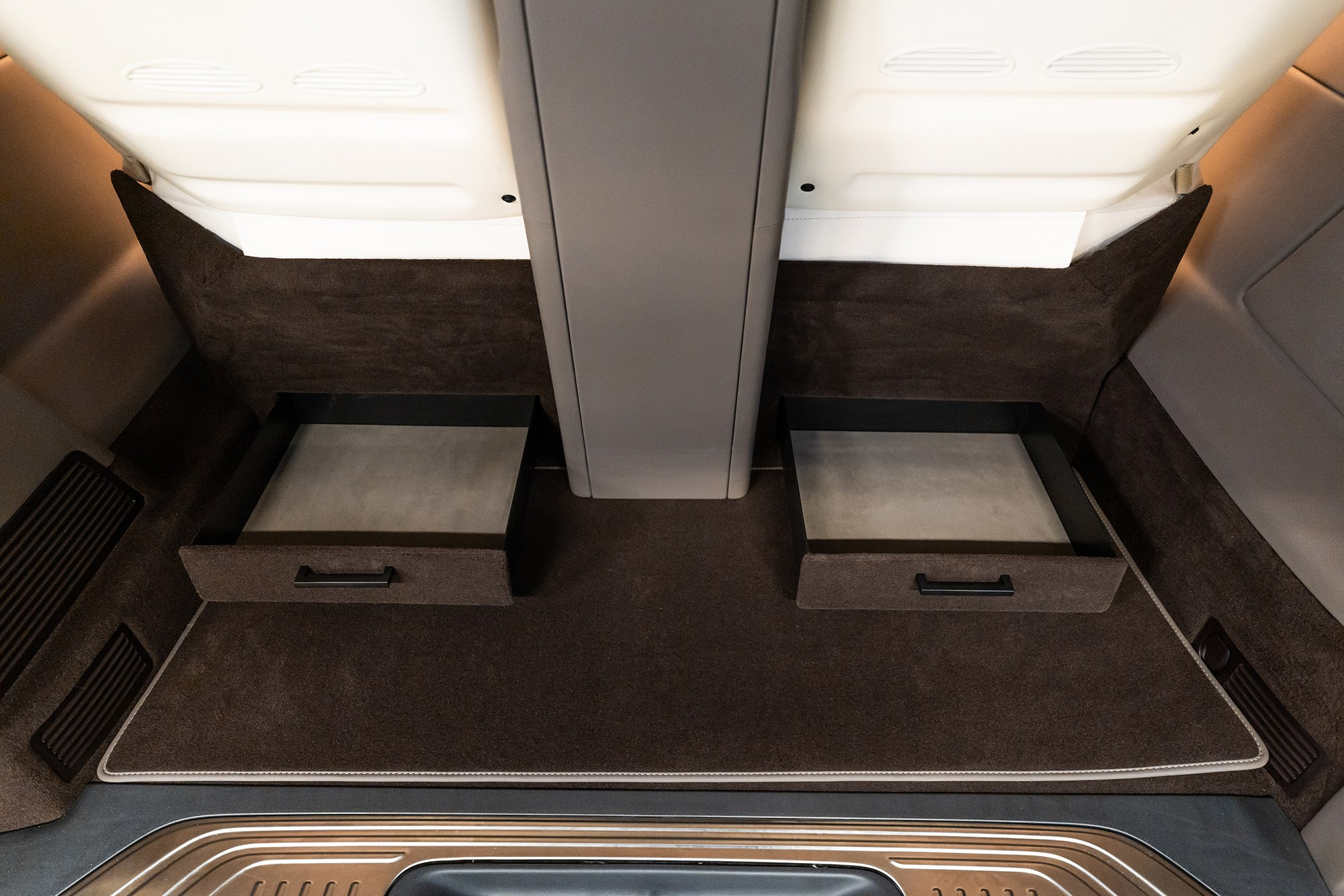 V-Class Browny. Автомобильный фотограф в Москве | Базилев Александр