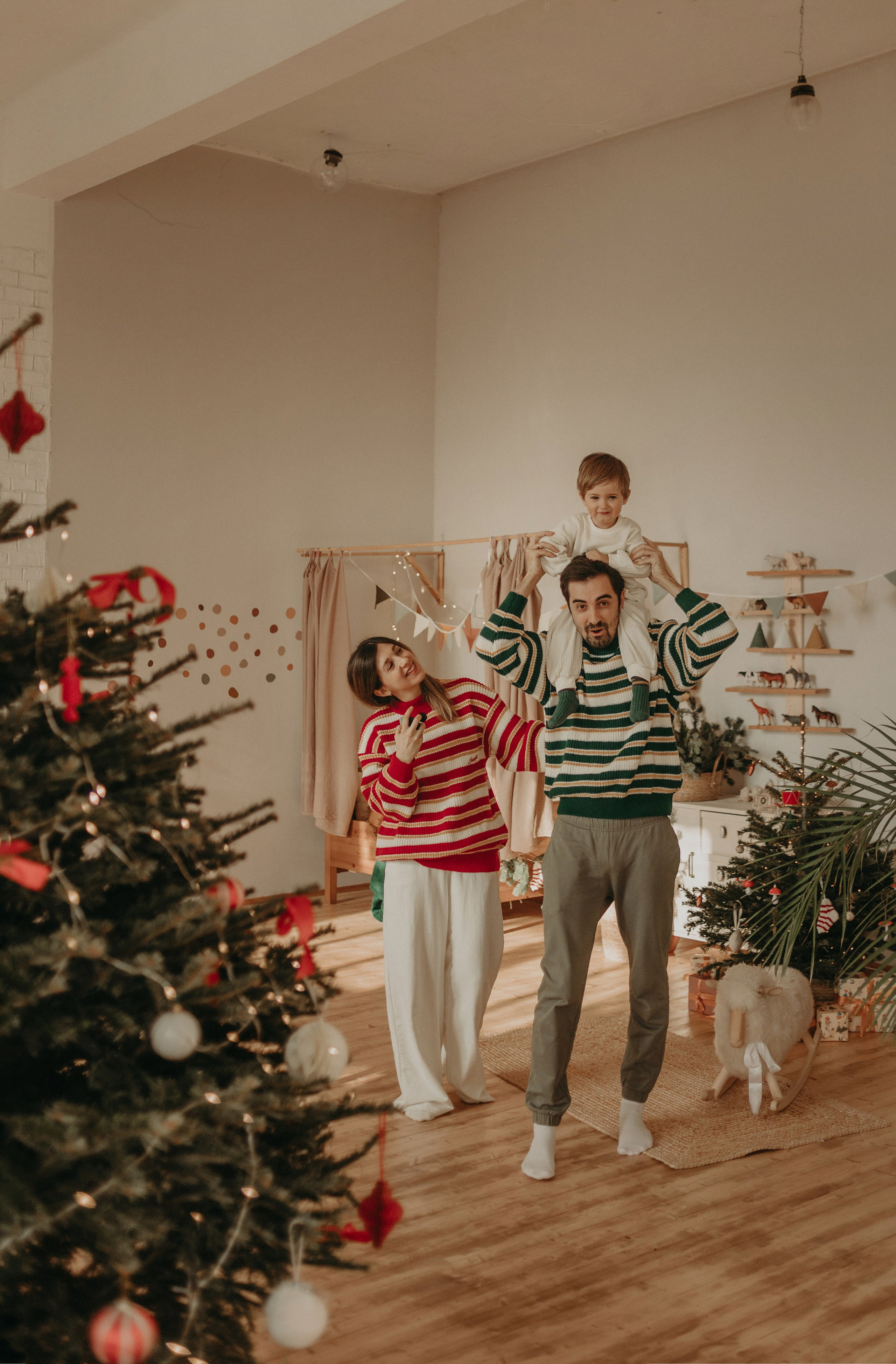 Новогодние фотографии 2024\2025 году, короткие сьемки. Фотограф в Краснодаре Евгения Михаевич