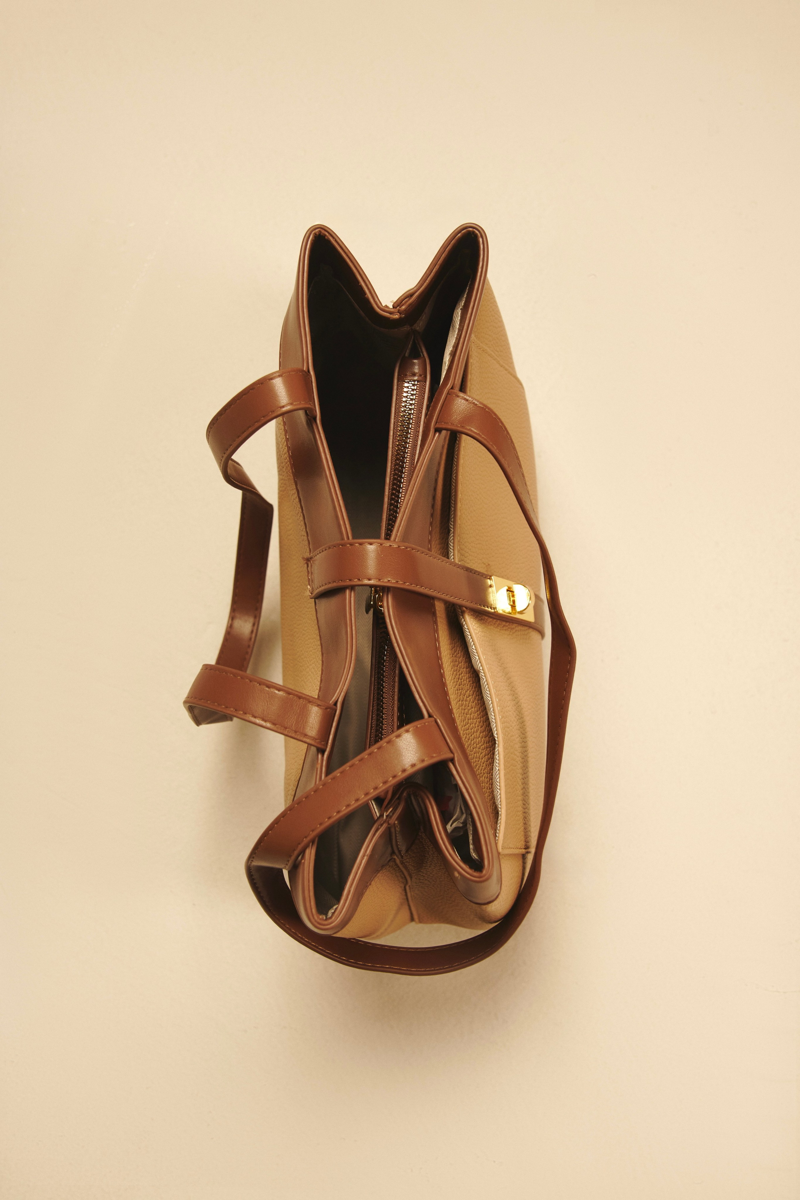 Bags. Fashion, portrait, personal photographer. Almaty, KZ