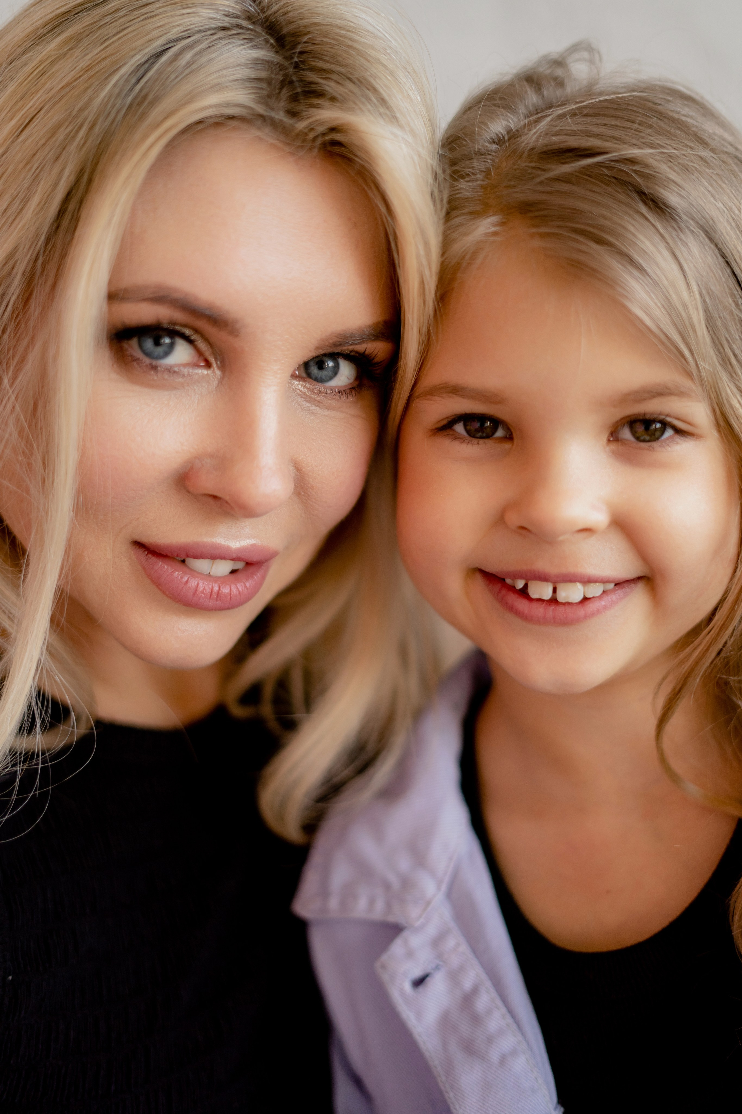 Юля и Злата. Фотограф Валерия Крахмалева