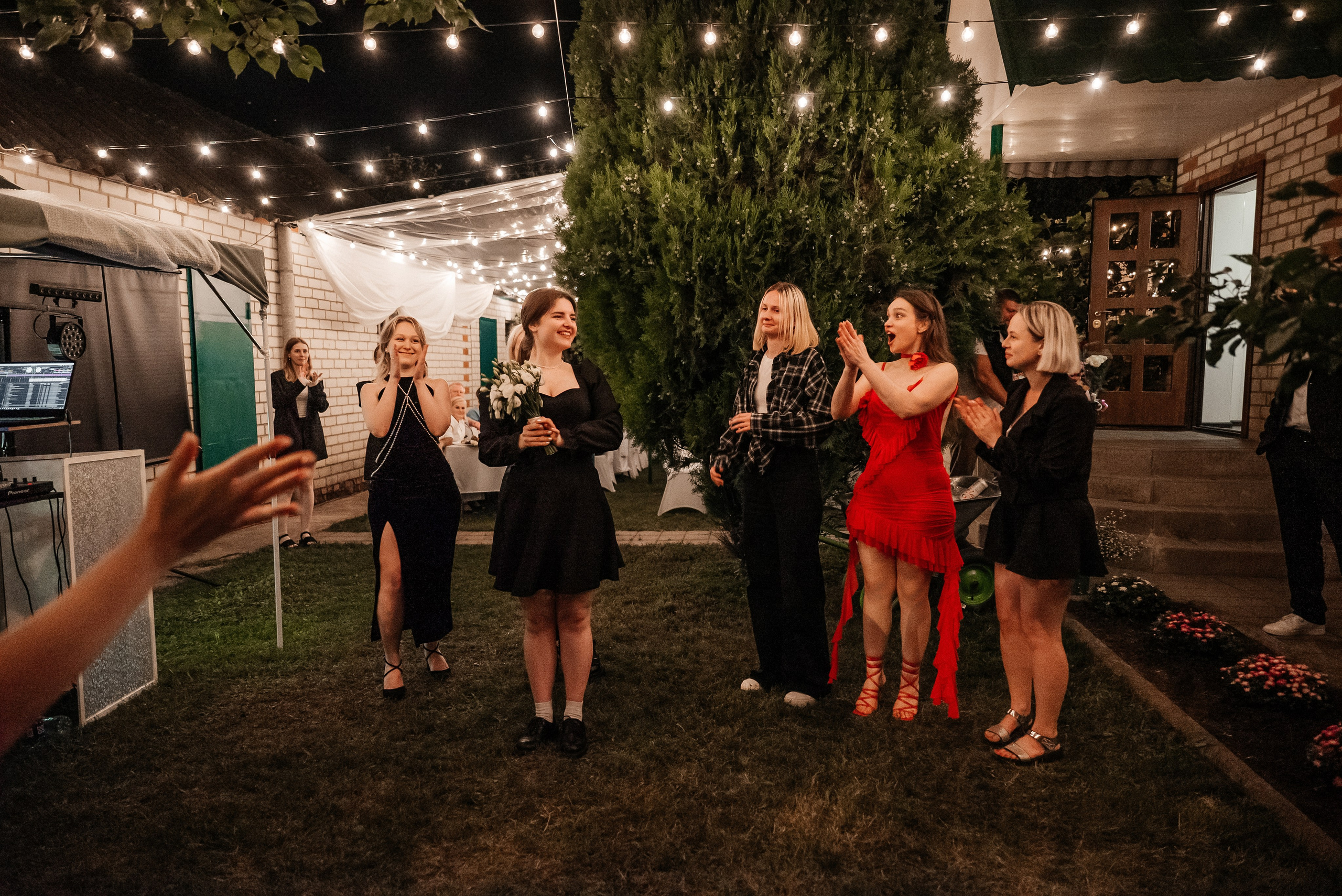 «Свадьба Даши и Артема». Школьный фотограф в Валуйках. Фотосессии для выпускников и изготовление выпускных альбомов в городе Валуйки и в Белгородской области