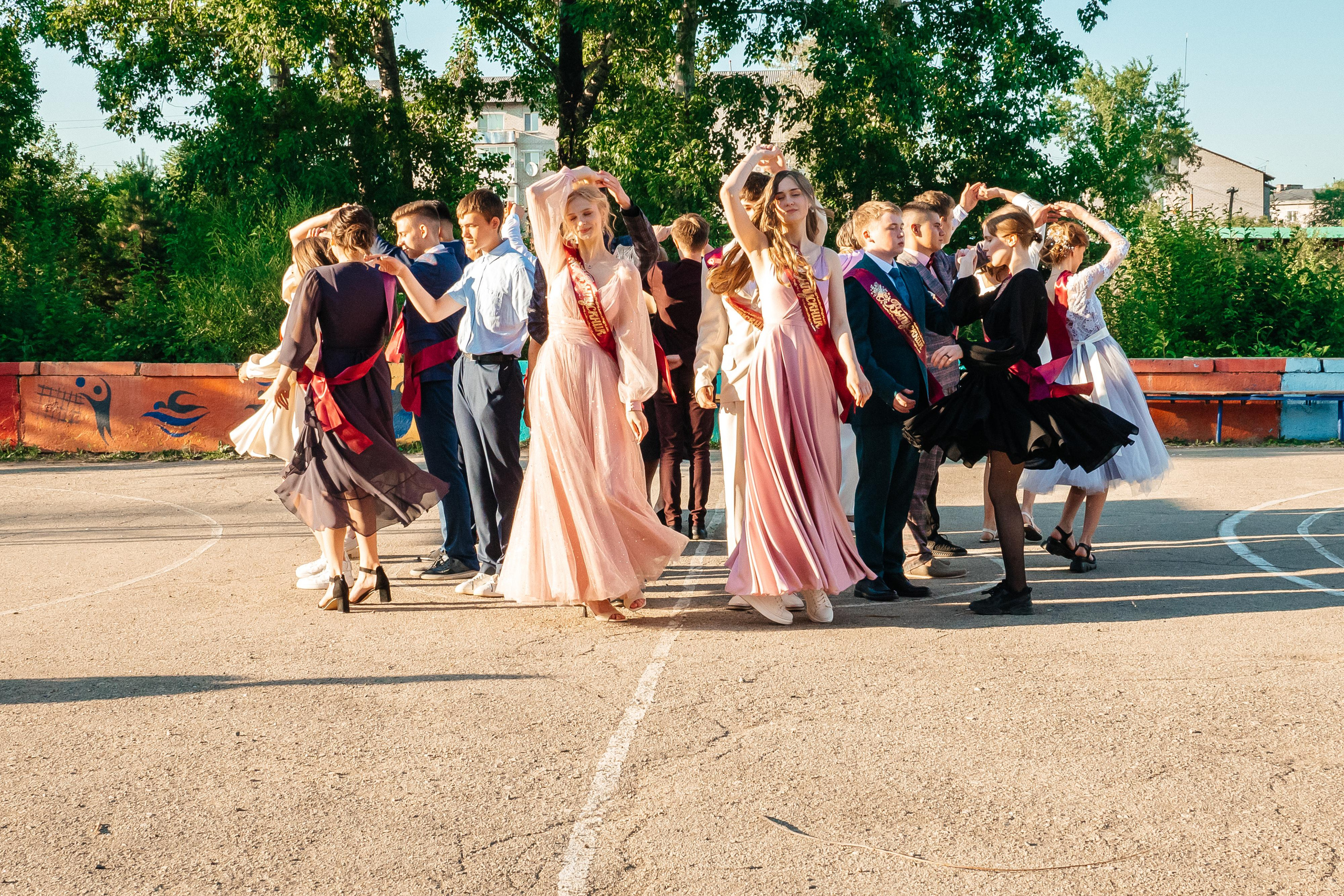 Выпускной. Фотограф свадебный, семейный, детский. Изготовление выпускных альбомов