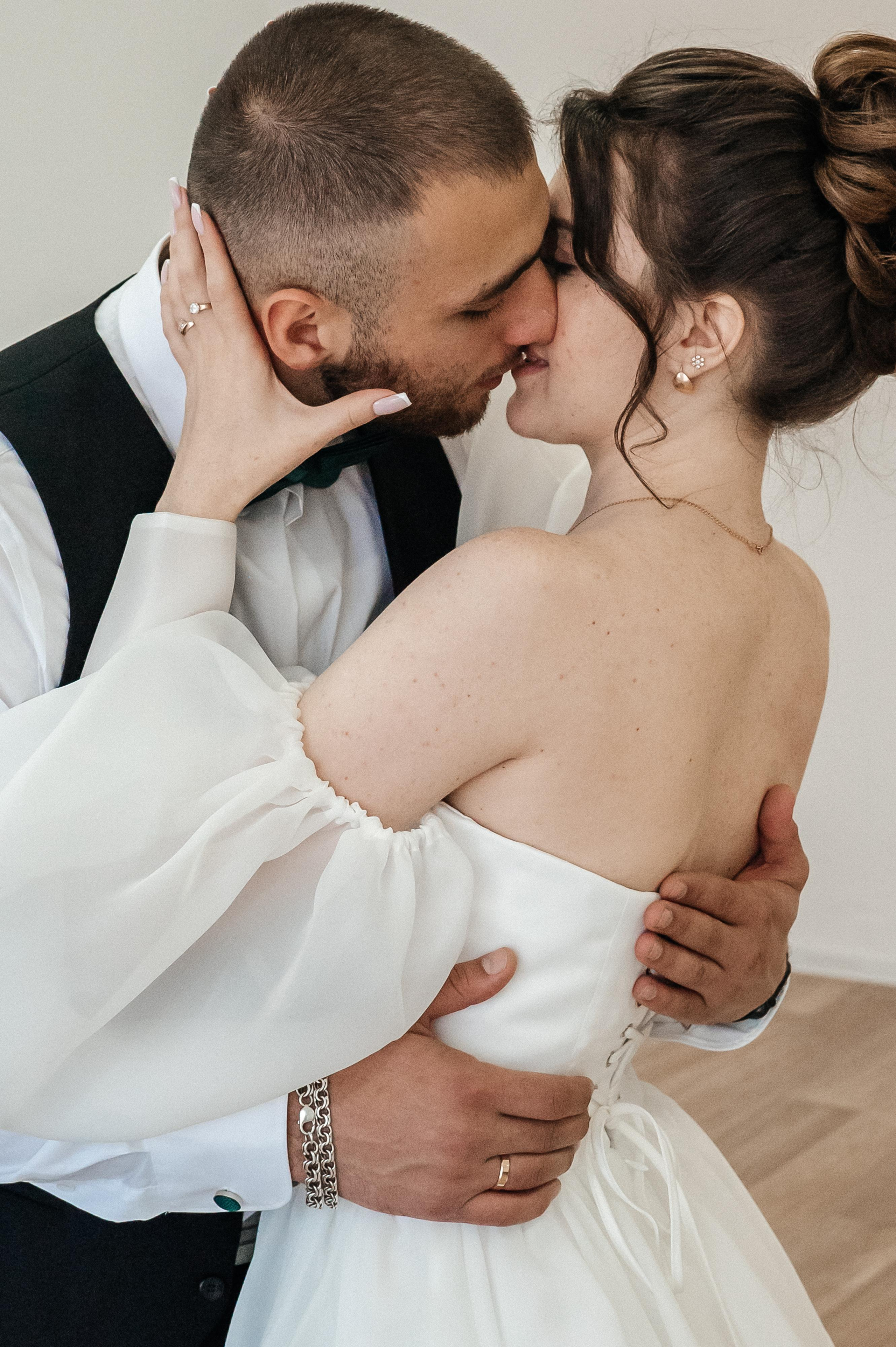 Свадьбы. Фотограф свадебный, семейный, детский. Изготовление выпускных альбомов