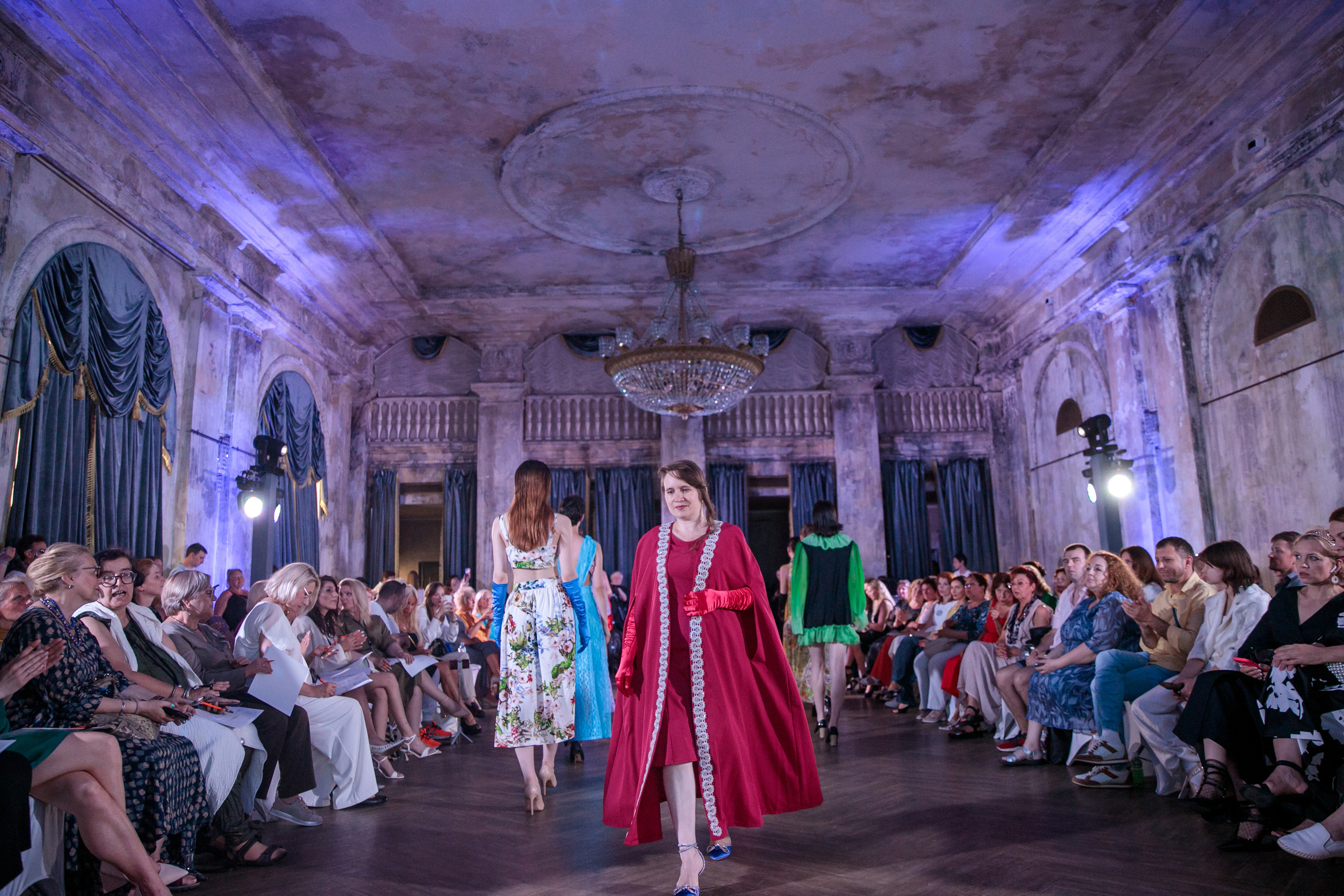 Аллея моды. Фотограф и ретушёр Мария Гущина