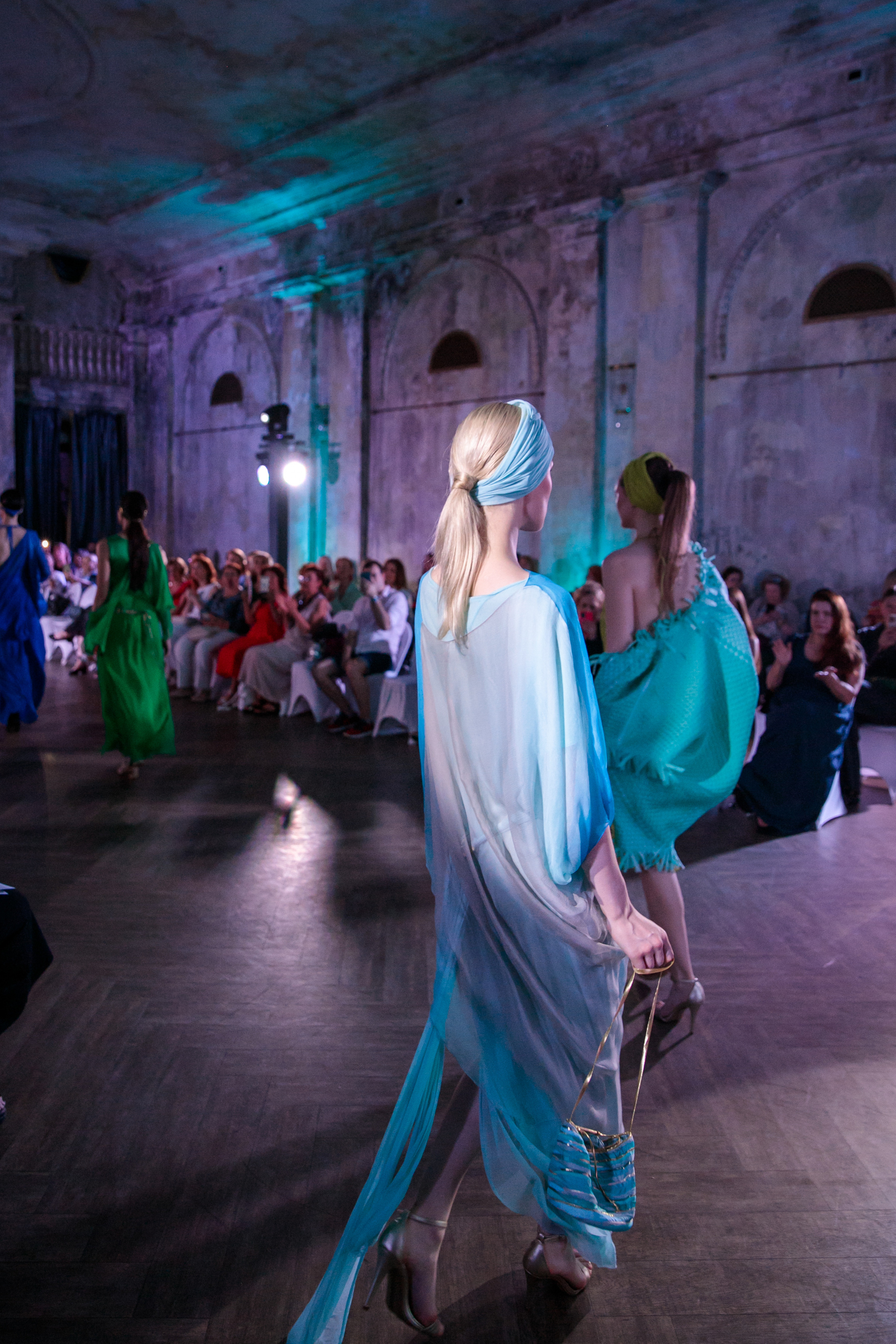 Аллея моды. Фотограф и ретушёр Мария Гущина