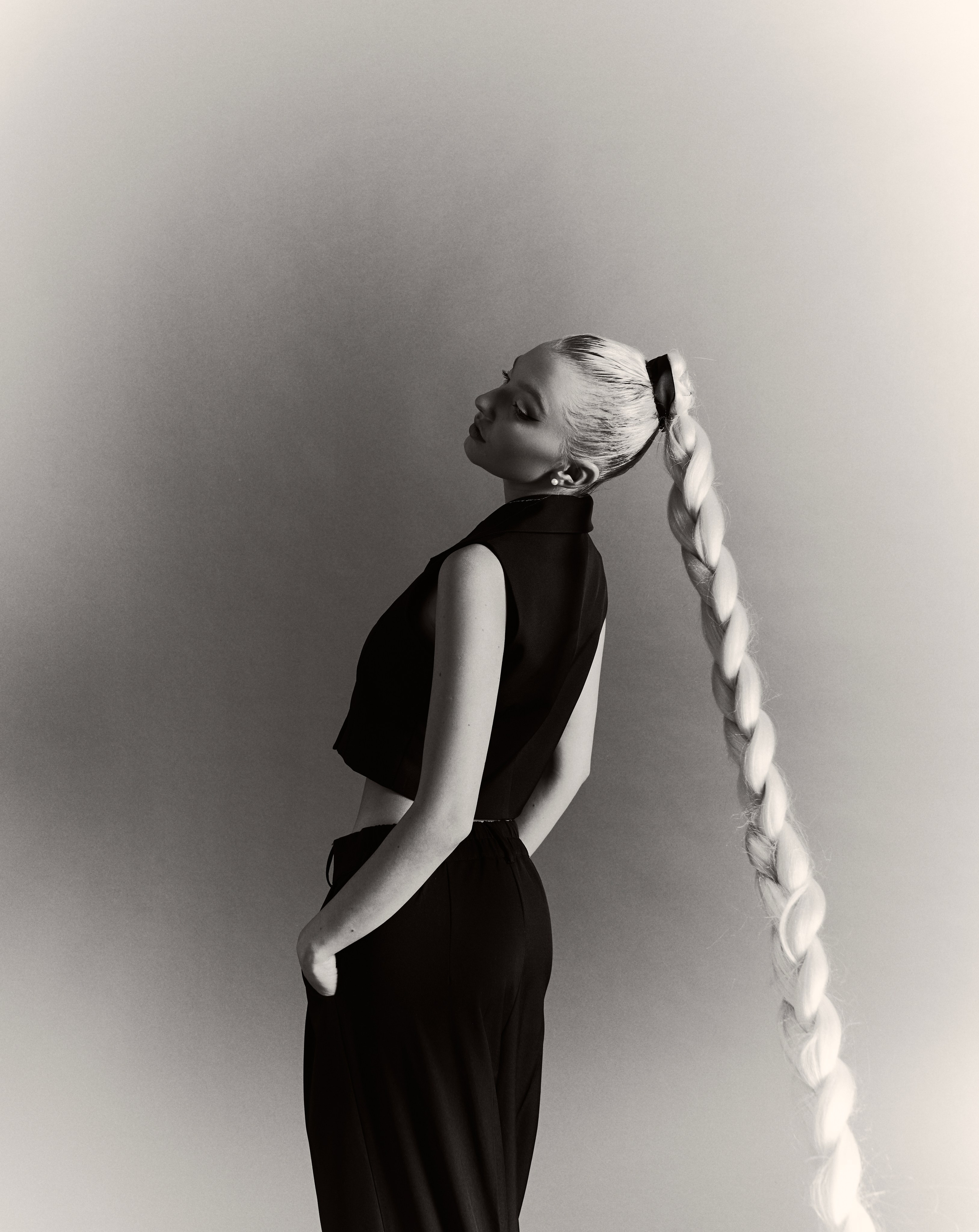 ARTISTS. SABINA / PHOTO&VIDEO STORYTELLER /