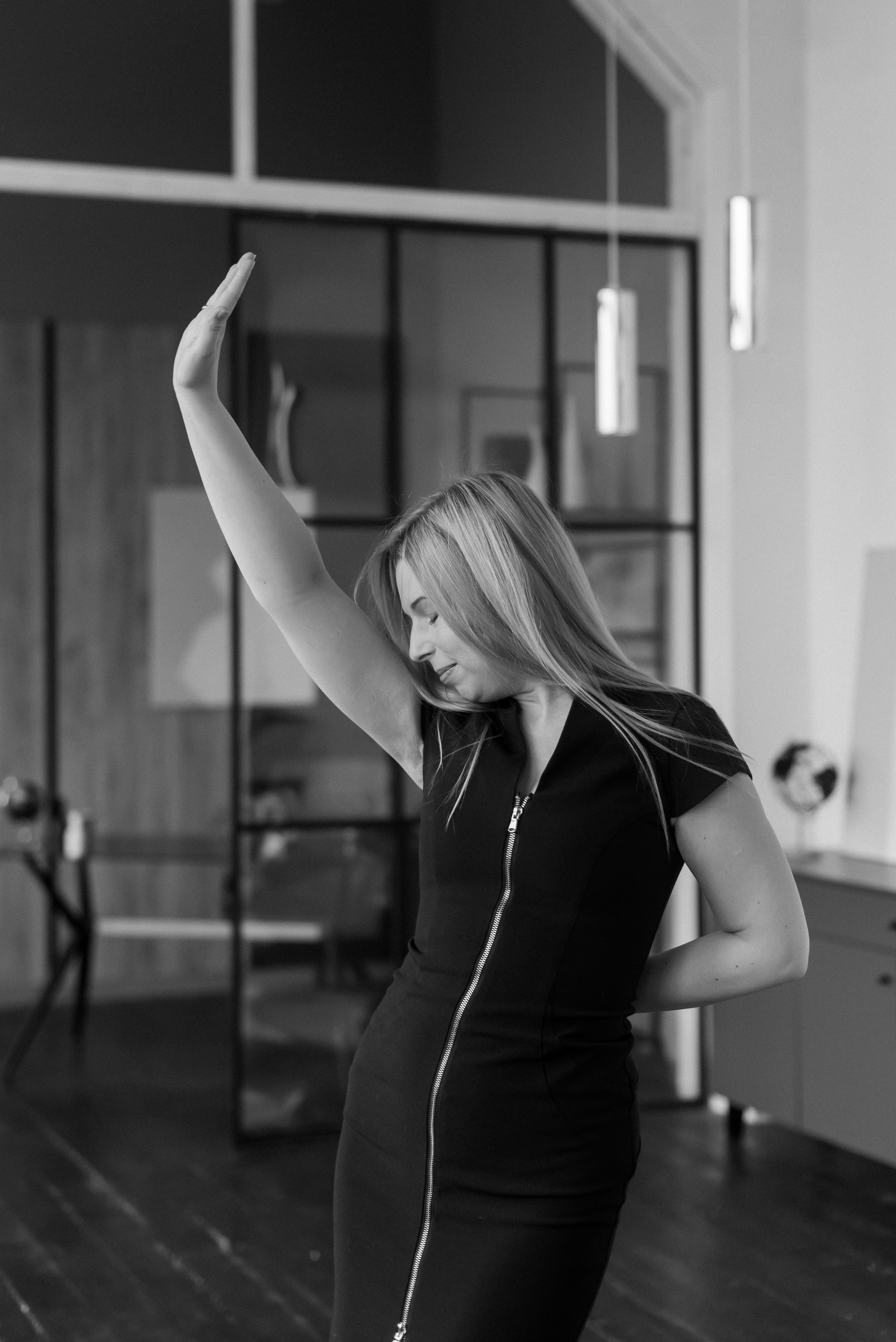 •Love story. Фотограф Ксения Шевкопляс. г. Калининград. Кинематографический стиль — эстетика и истории, рассказанные через объектив