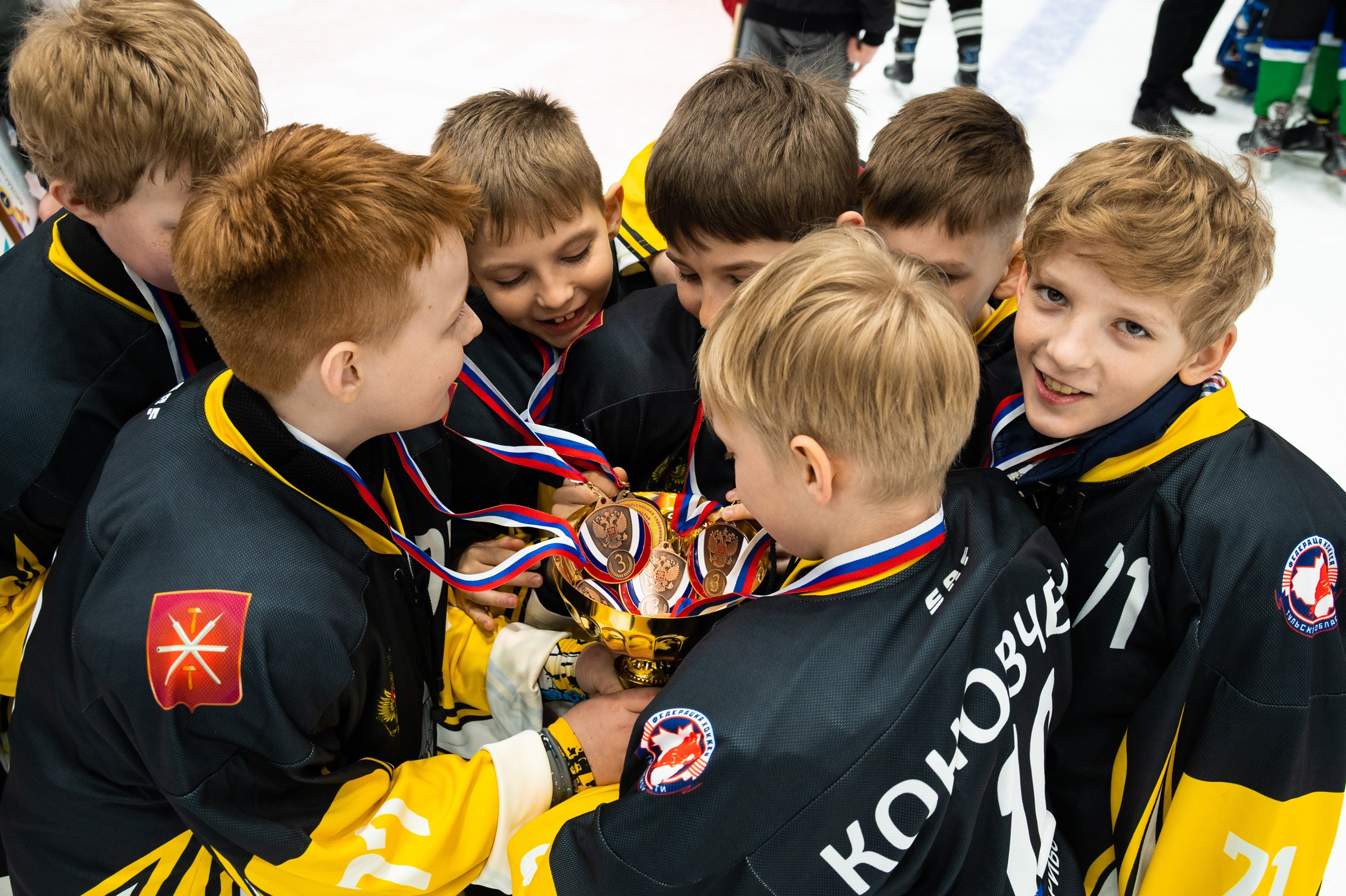 Турнир «Золотая шайба» — награждение и гала-матч. Фотограф и видеооператор в Туле | Даниил Рыбак