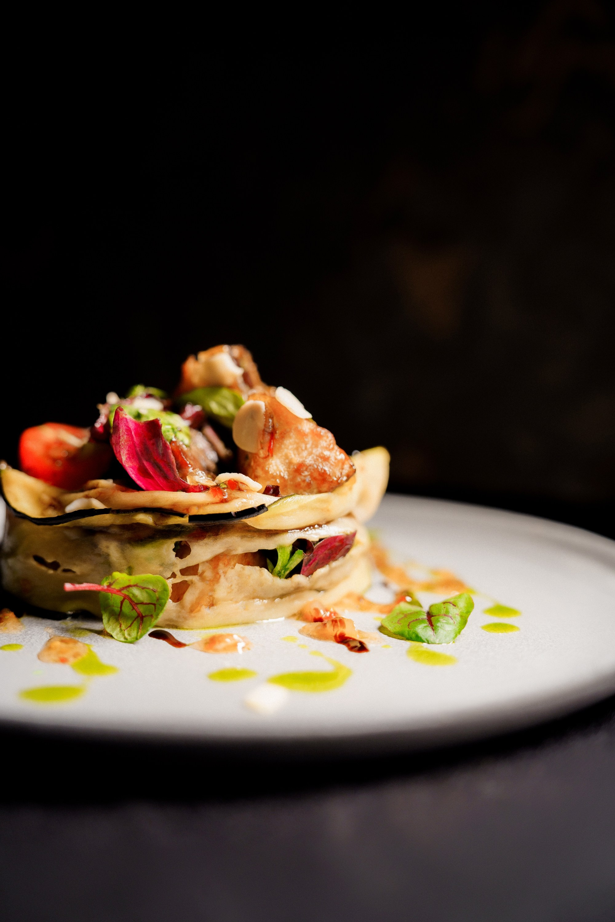 ЕДА И НАПИТКИ. Женский портрет