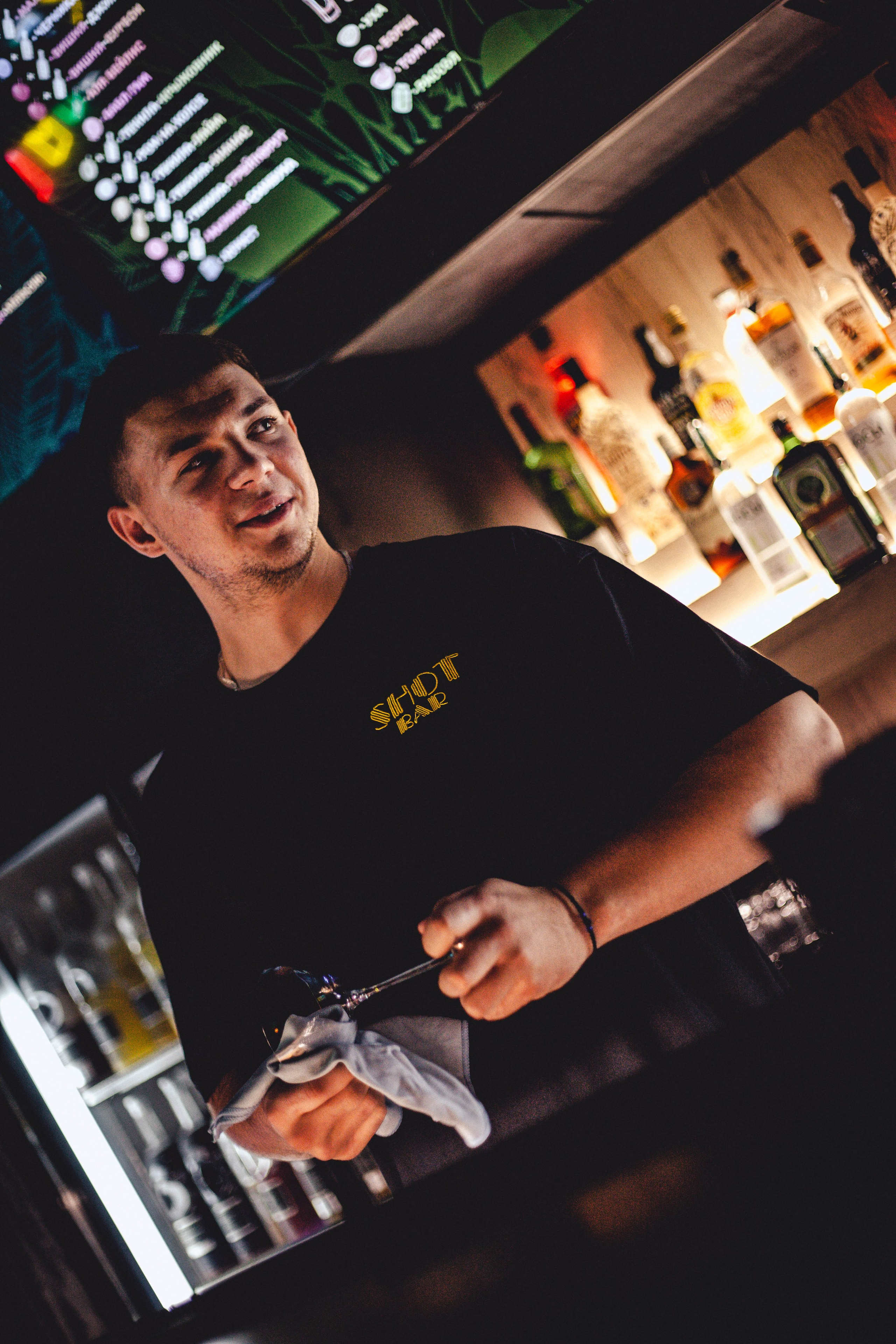 Шот Бар. Уличный фотограф Города N