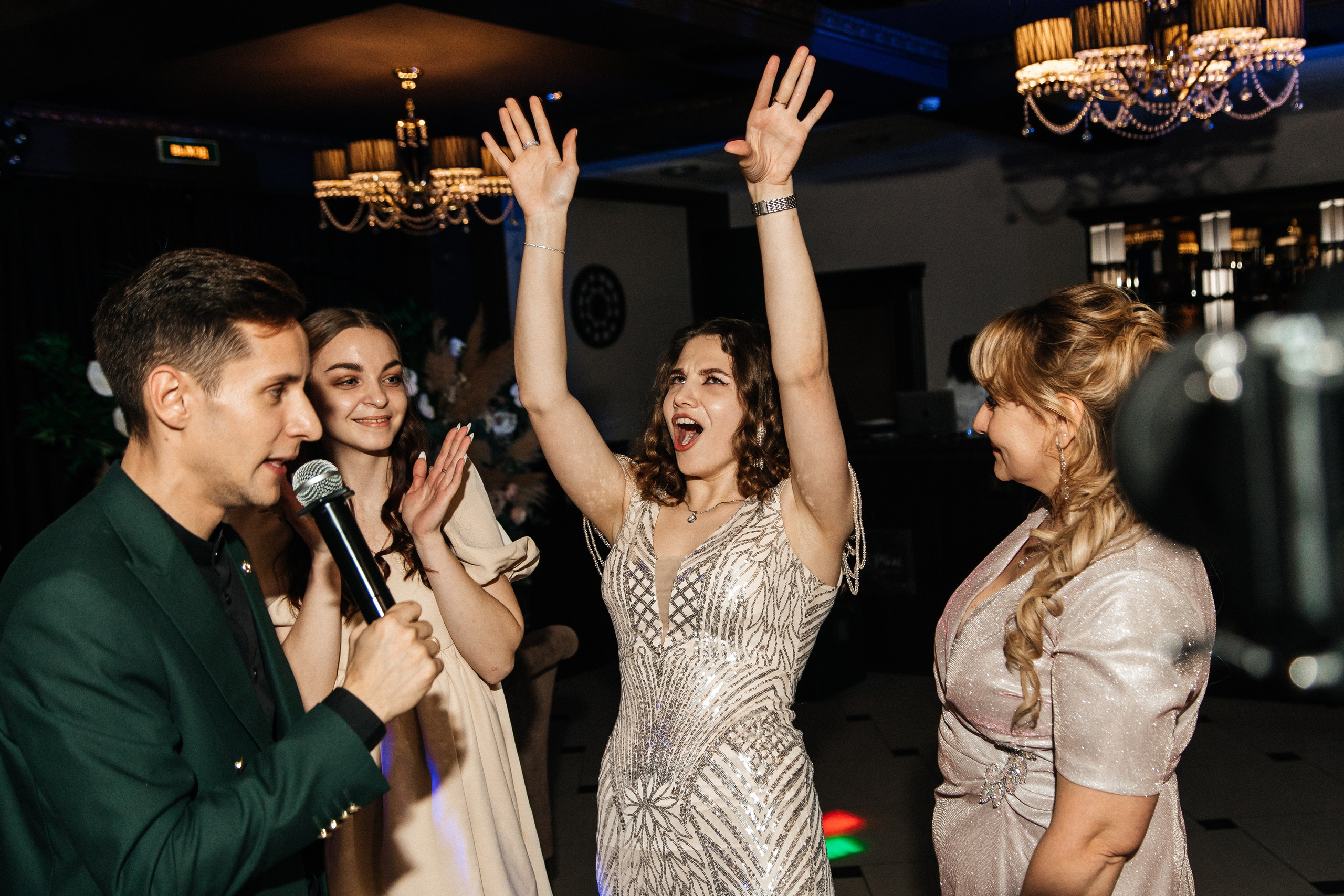 Любовный фестиваль. Артём Бачурин — свадебный фотограф Воронеж