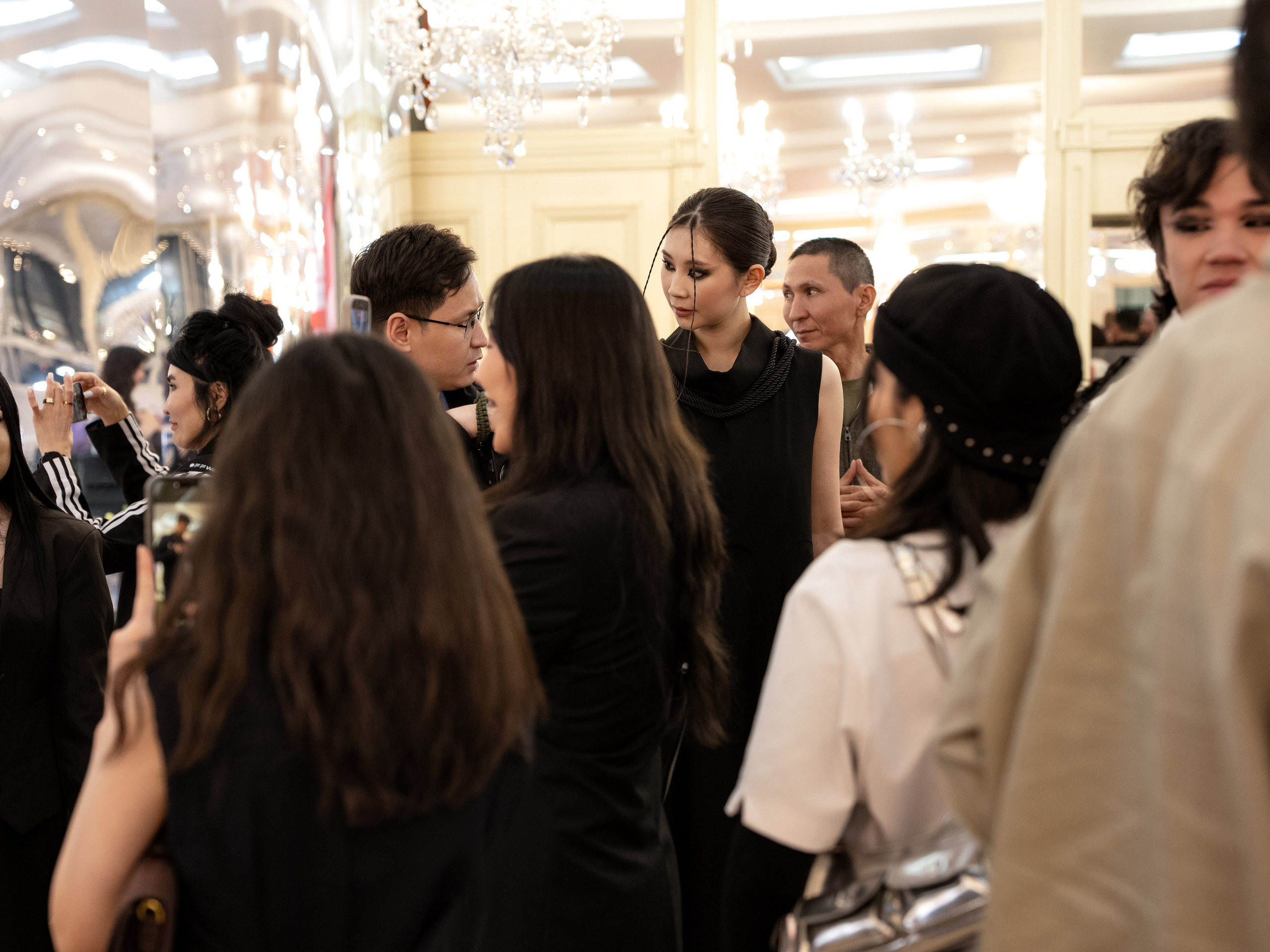 Backstage Day 2. Сайт Алматинского НЮ АРТ, будуар и фэшн фотографа Дениса Карпенко