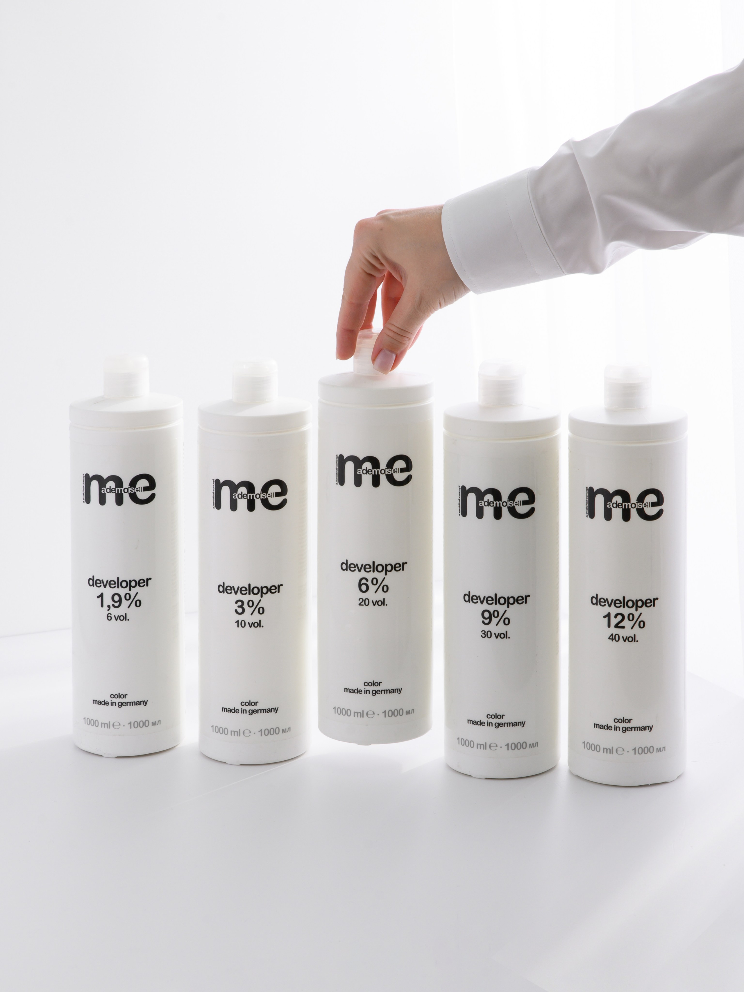 ME Mademoiselle. Каустика — предметная фотостудия для брендов