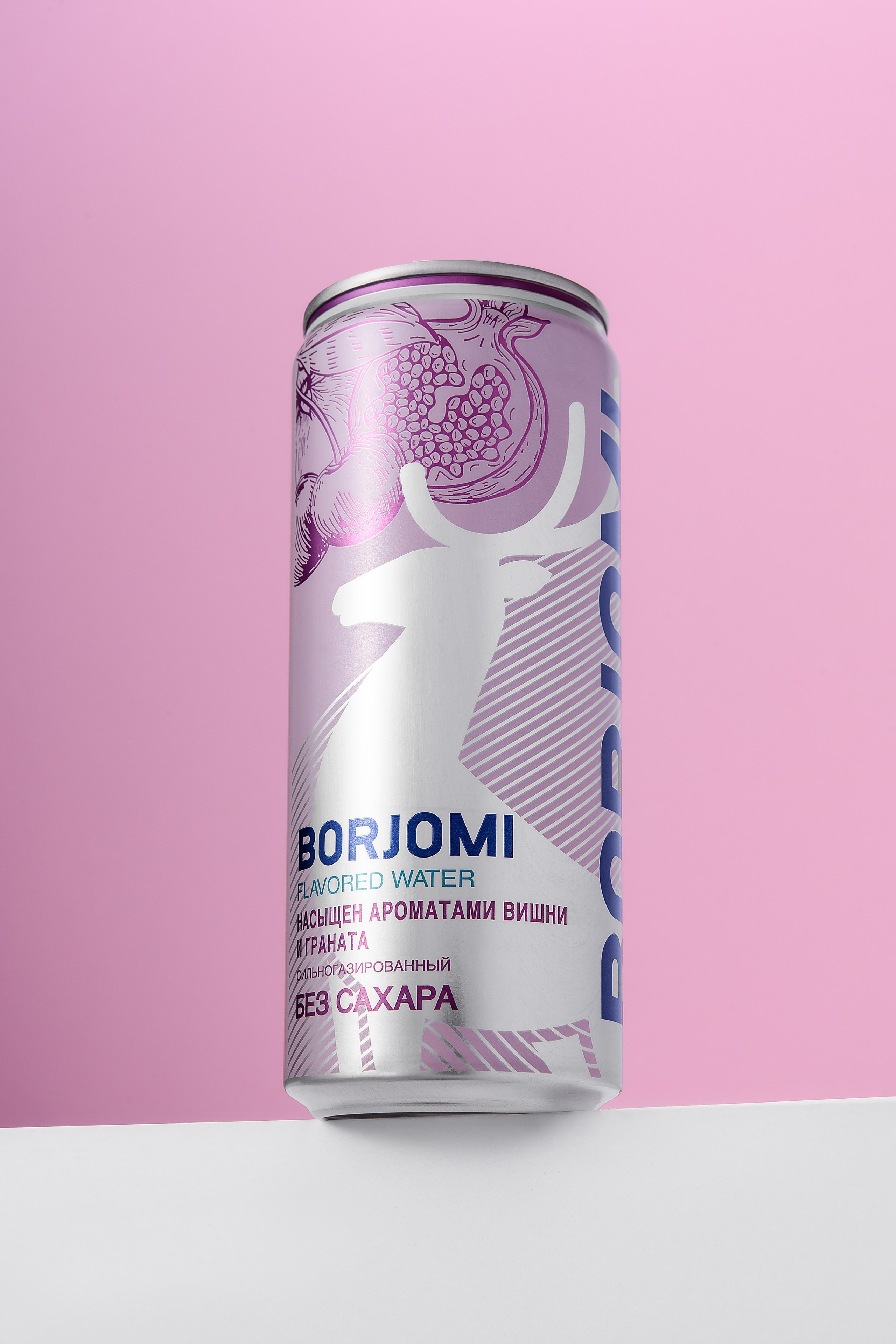 Каустика — предметная фотостудия для брендов