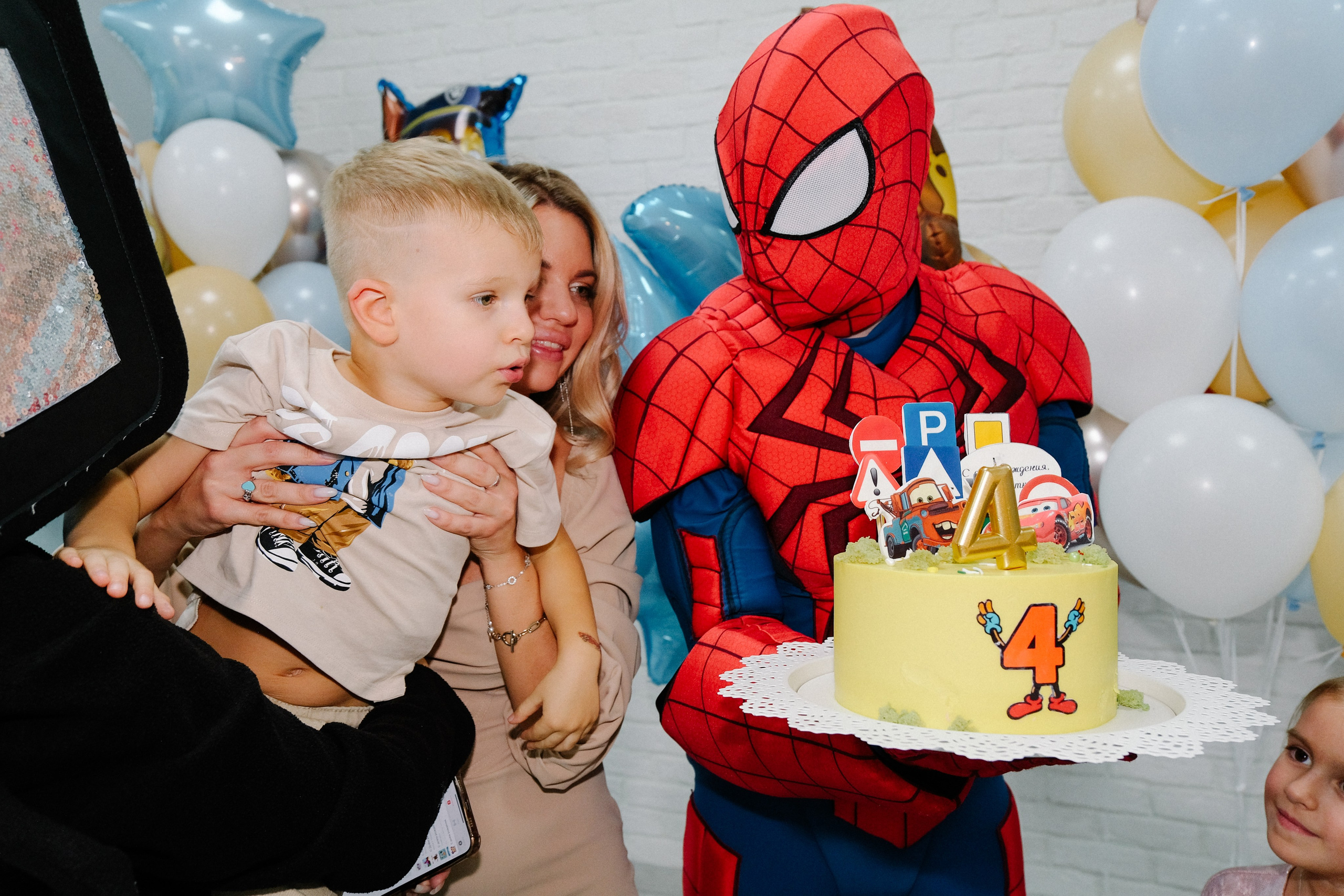 Дети, сады, школы. Фотограф и видеограф в Москве Полина Абраменкова