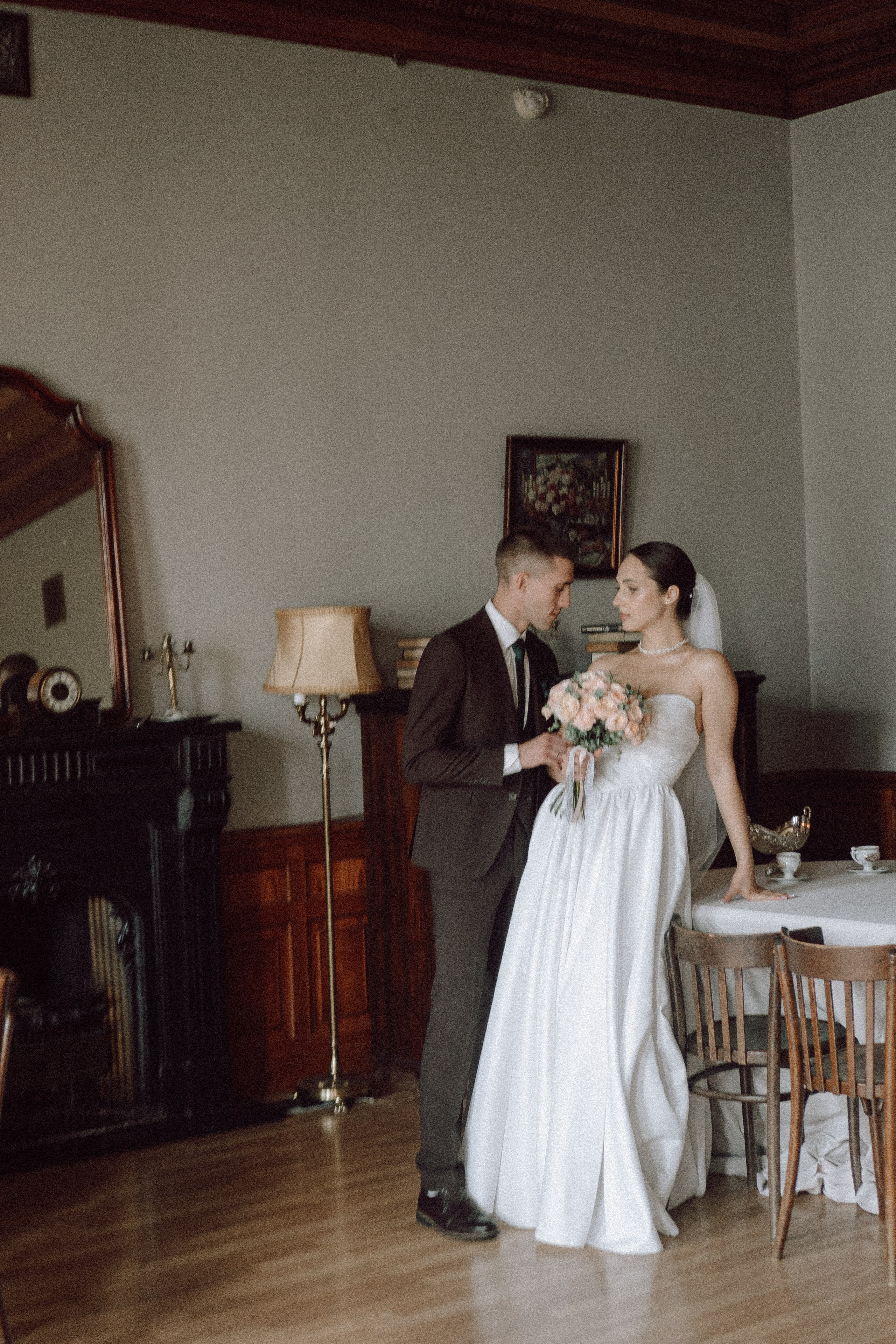 СВАДЕБНАЯ ПРОГУЛКА В САНТК-ПЕТЕРБУРГЕ (ИСАКИЕВСКИЙ СОБОР, ЗИМНЯЯ КАНАВКА, ЭРМИТАЖ И БОЛЬШАЯ МОРСКАЯ УЛИЦА). Профессиональный фотограф, Санкт-Петербург — Виктория Богомолова