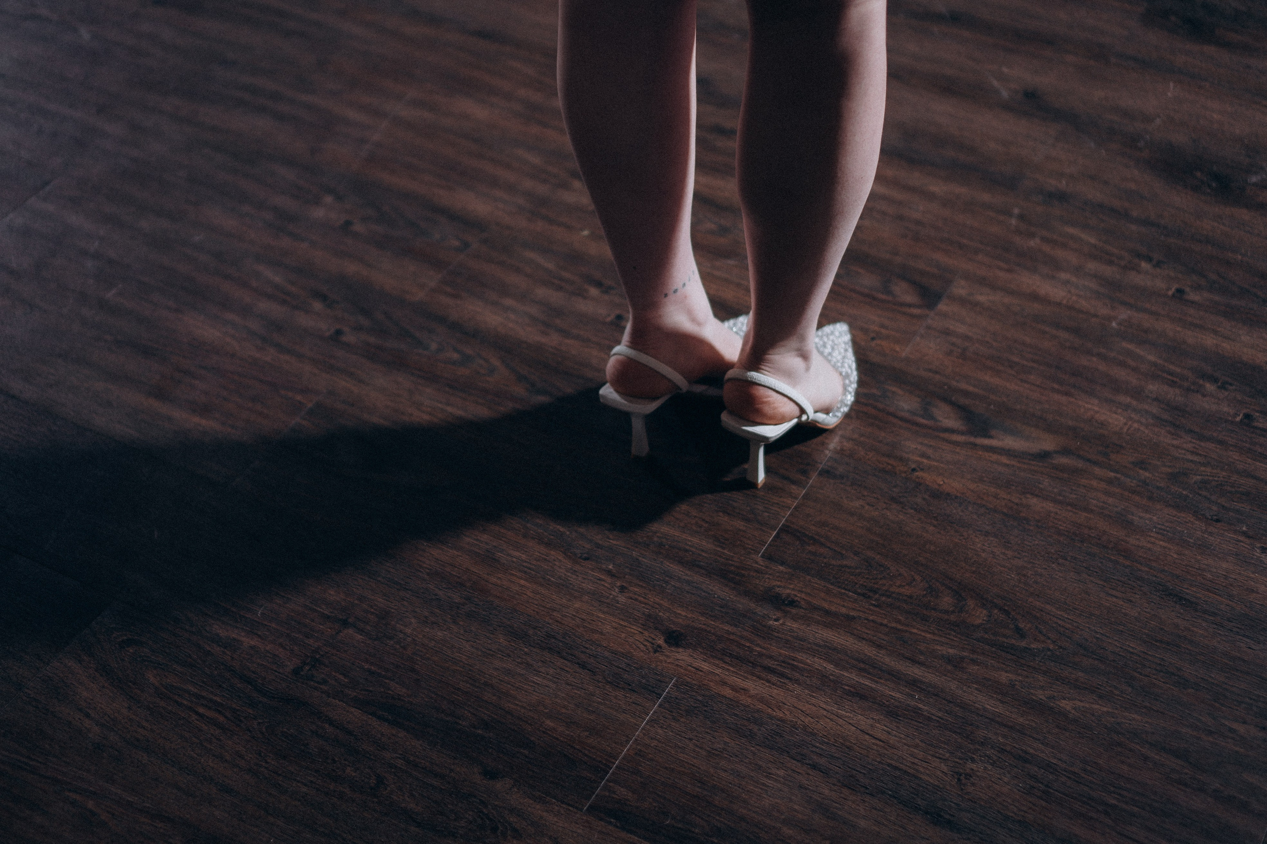 СВАДЕБНАЯ СЬЕМКА СБОРОВ В ОТЕЛЕ И ВЫЕЗД НА ЦЕРЕМОНИЮ (СНЯТО В СИБИРЕ В НИЖНЕВАРТОВСКЕ). Профессиональный фотограф, Санкт-Петербург — Виктория Богомолова