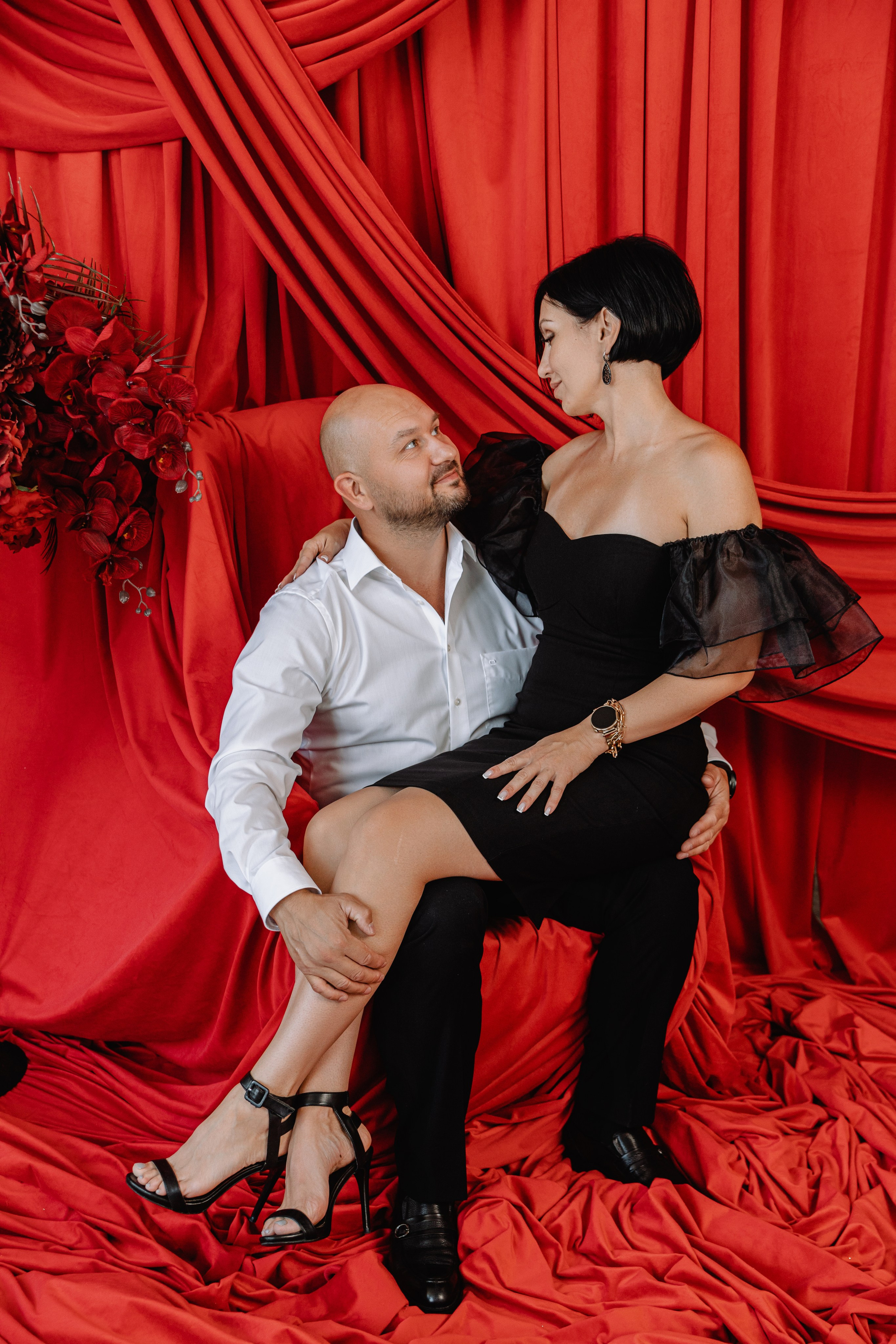 Евгения, Михаил и Дарина и собачка Чарли. Фотограф Воронеж Варвара