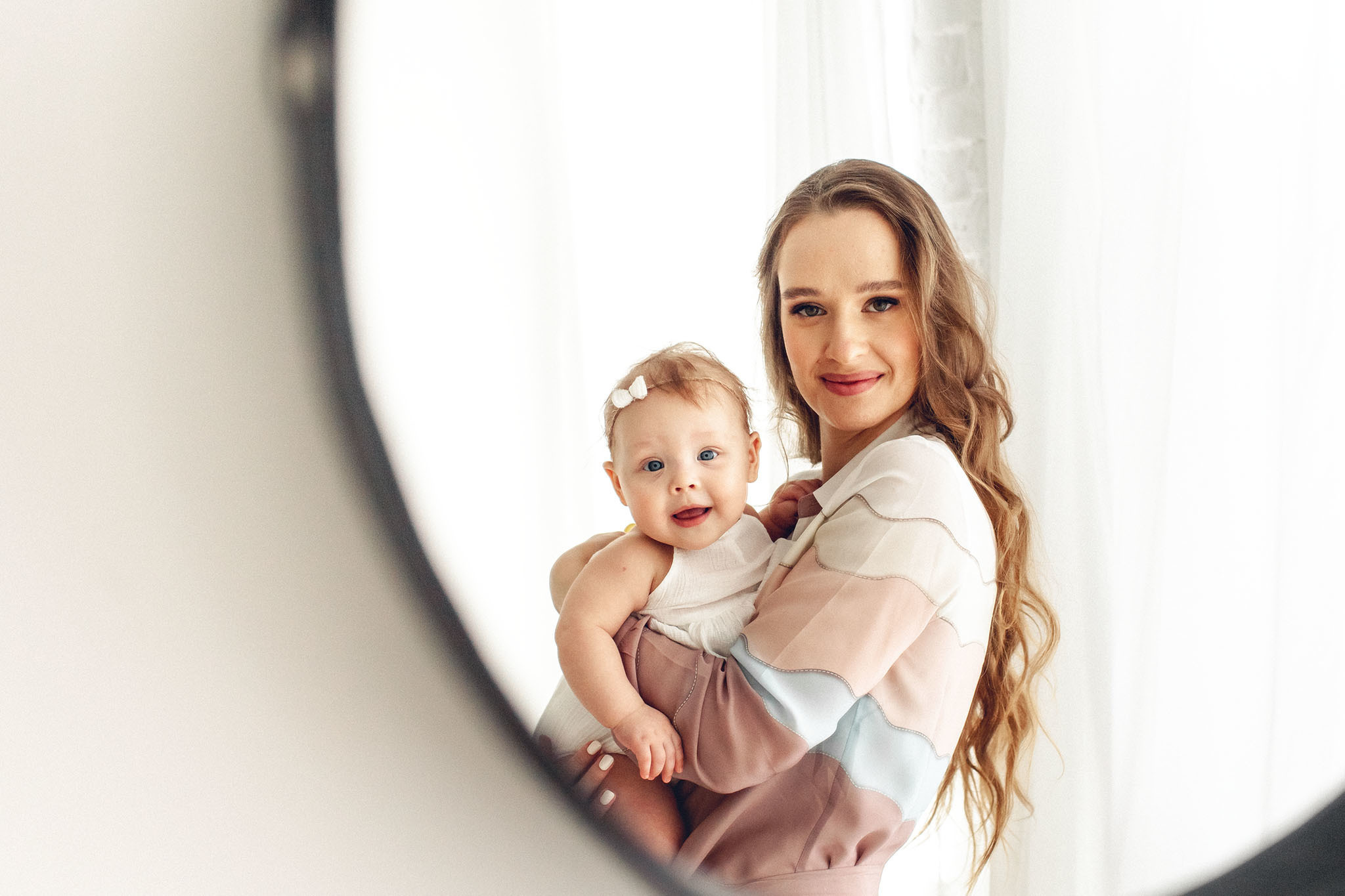 Уютная и светлая фотостудия Little studio предназначена для работы с м. Детский фотограф в Самаре